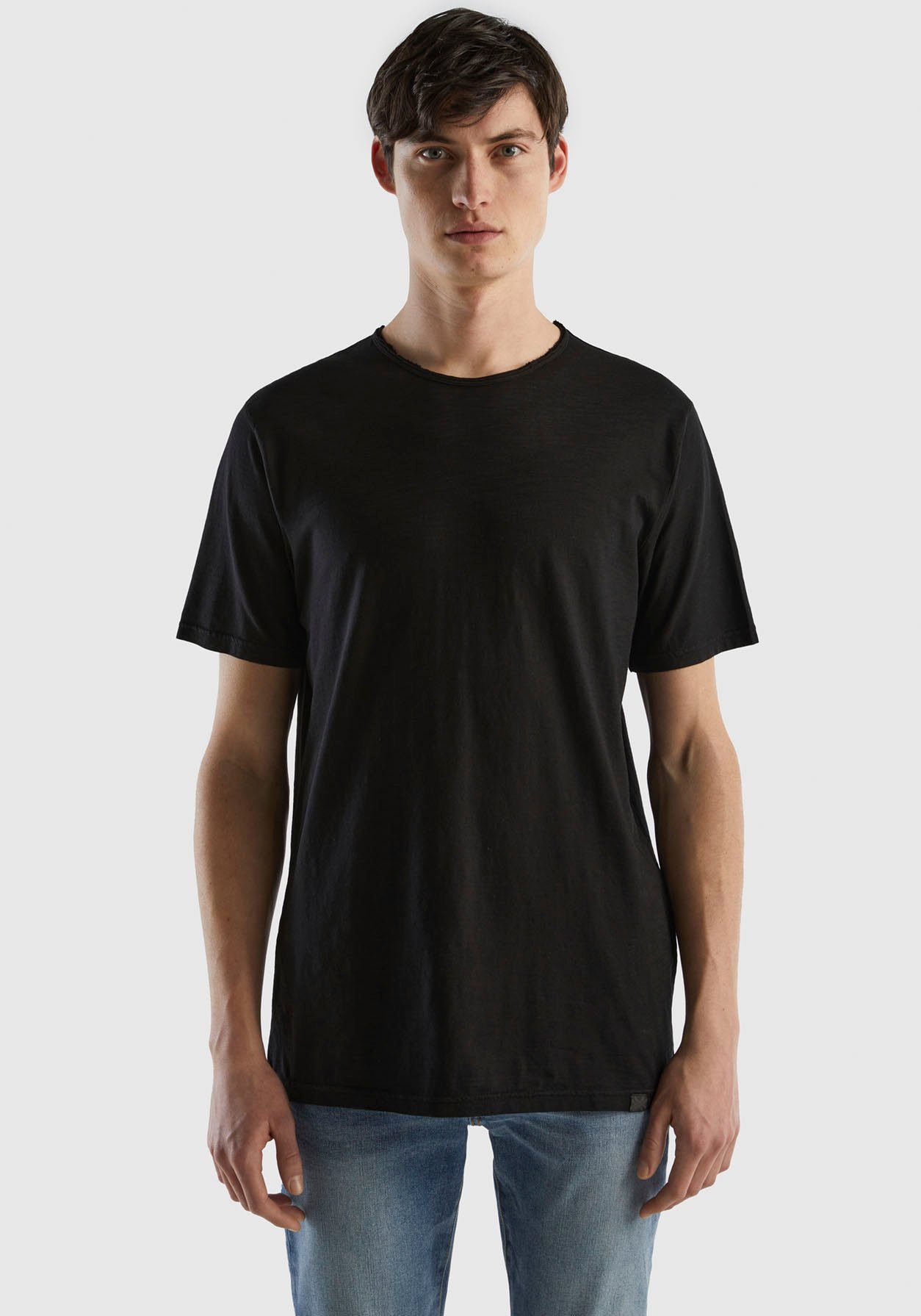 United Colors of Benetton T-Shirt in gerader Basic-Form schwarz