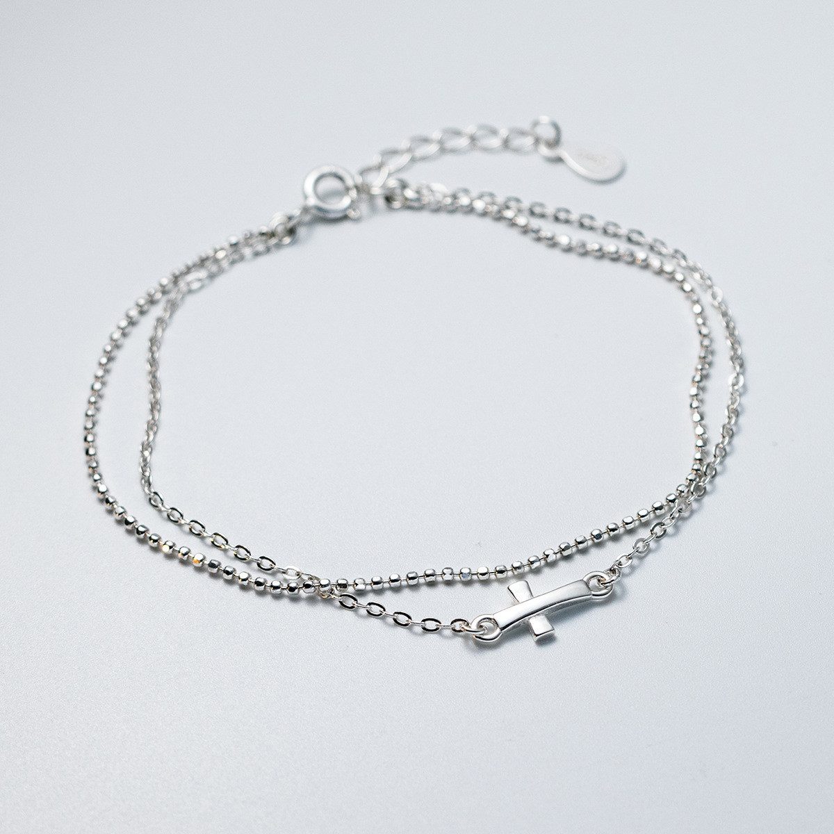 Color Design Armband S925 Silber Armband Damen mit Kreuz Anhänger doppelreihige Kette, modernes Schmuckstück stilvoll für Alltag Freizeit festliche Anlässe