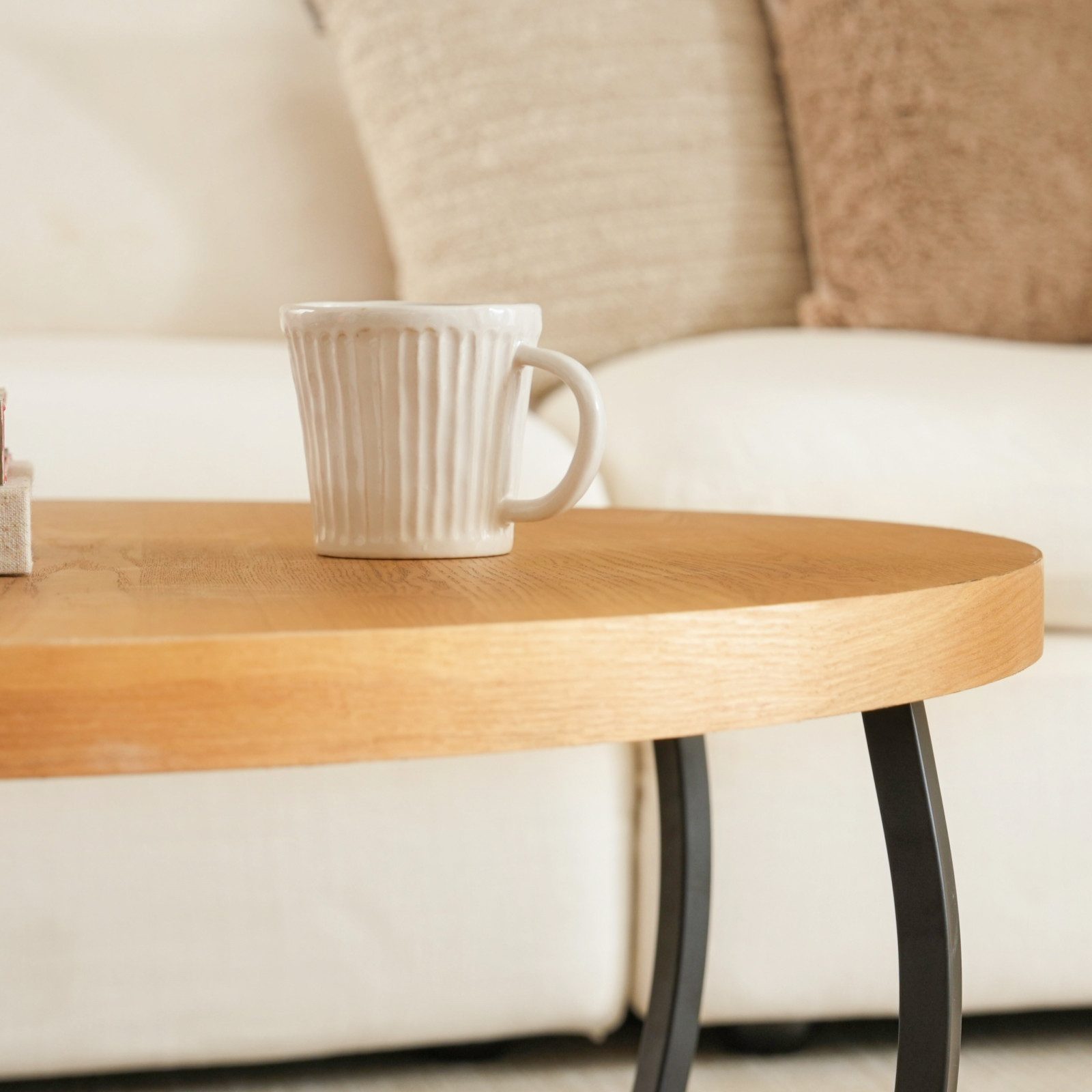 Cagnolier Couchtisch runder Couchtisch Ø80 cm mit Stauraum, 2 Ebenen (1-St), Wohnzimmertisch aus Holz für Sofa, modern & schlicht in Natur – Bild 5 von 5