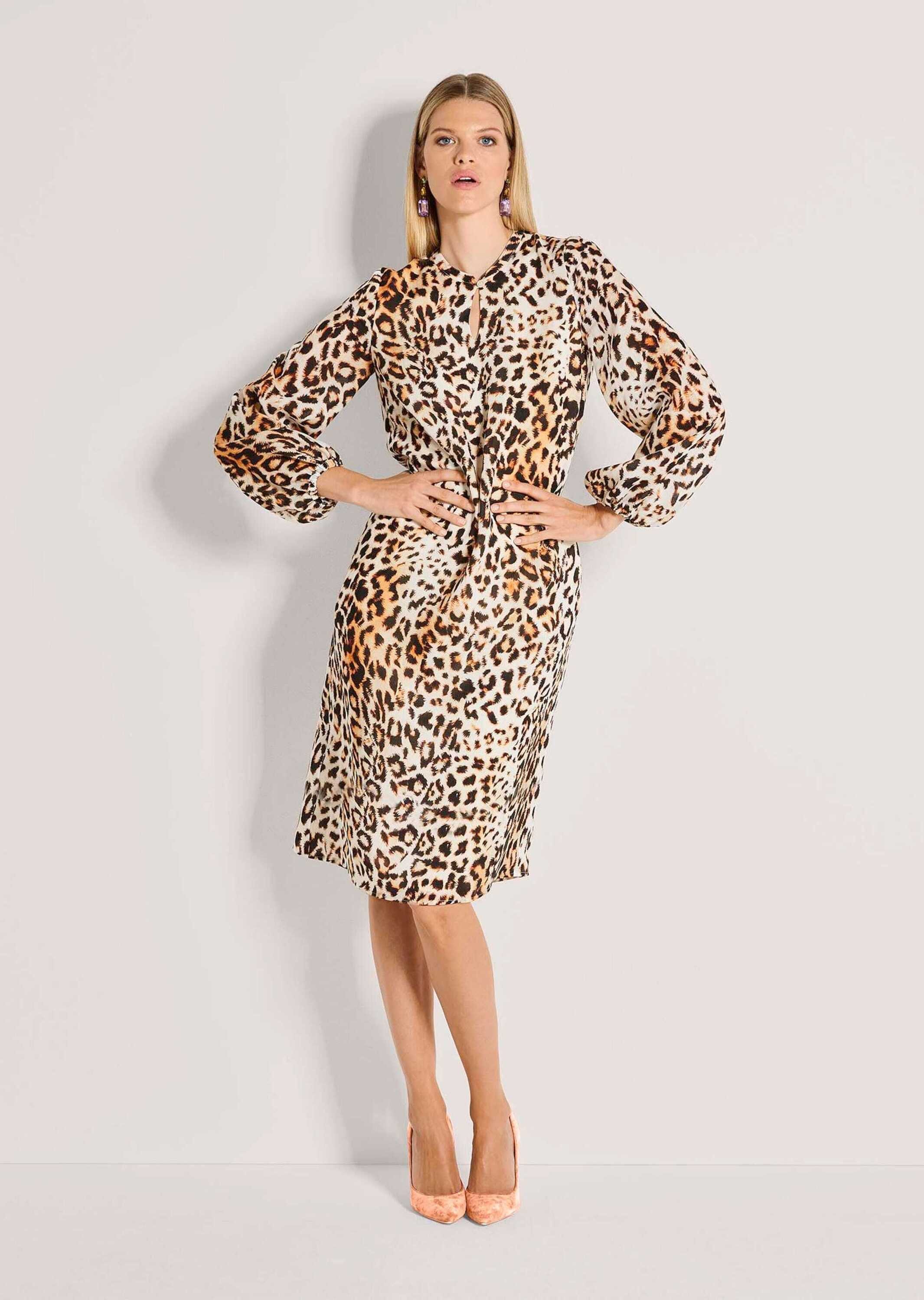 MADELEINE Midikleid Druckkleid mit Animal-Print Sommerkleid mit Rundhals mit Schlitz, Taschen, Knielänge und Langarm