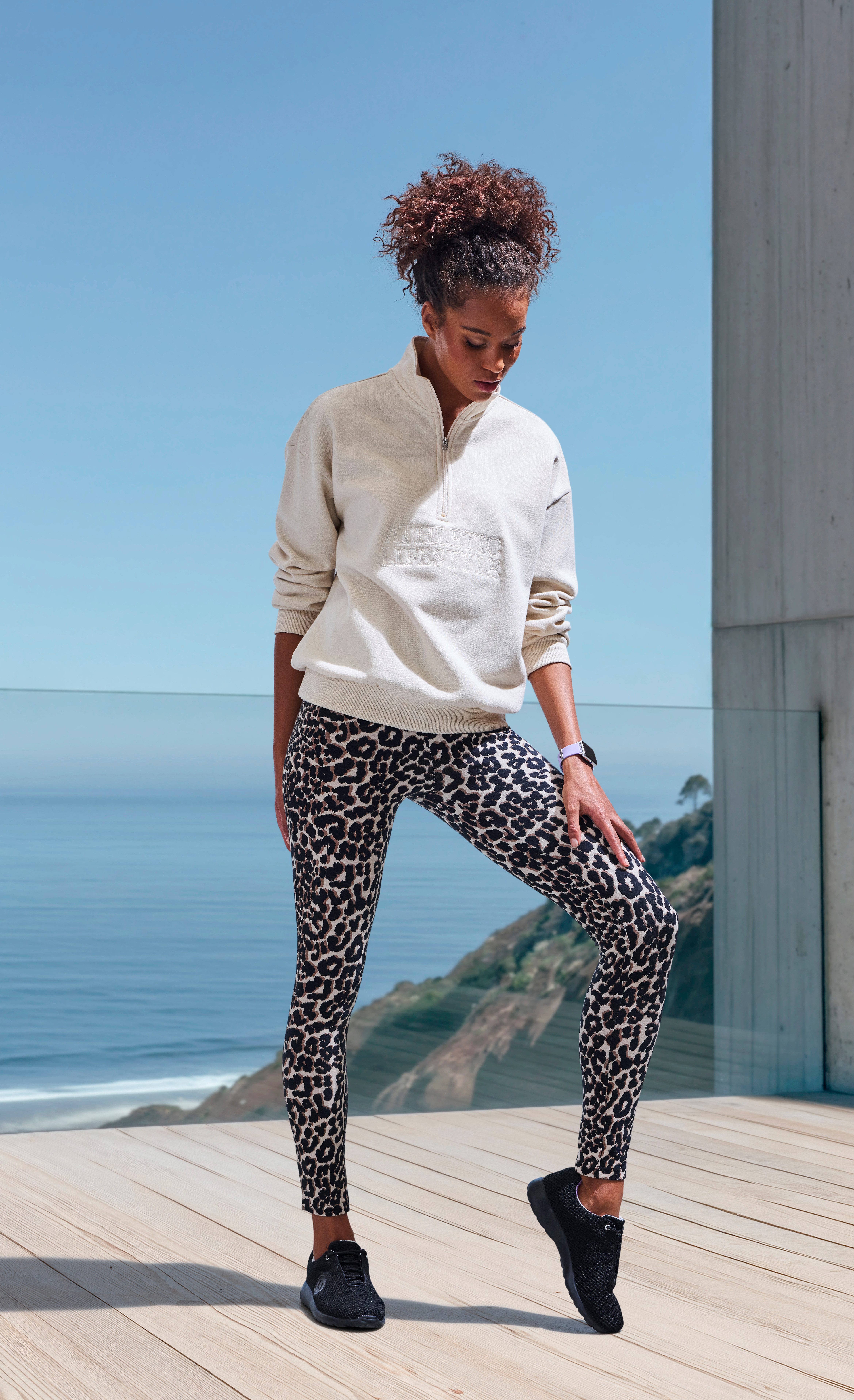 LASCANA ACTIVE Leggings in Leopardenmuster, mit breitem Bündchen
