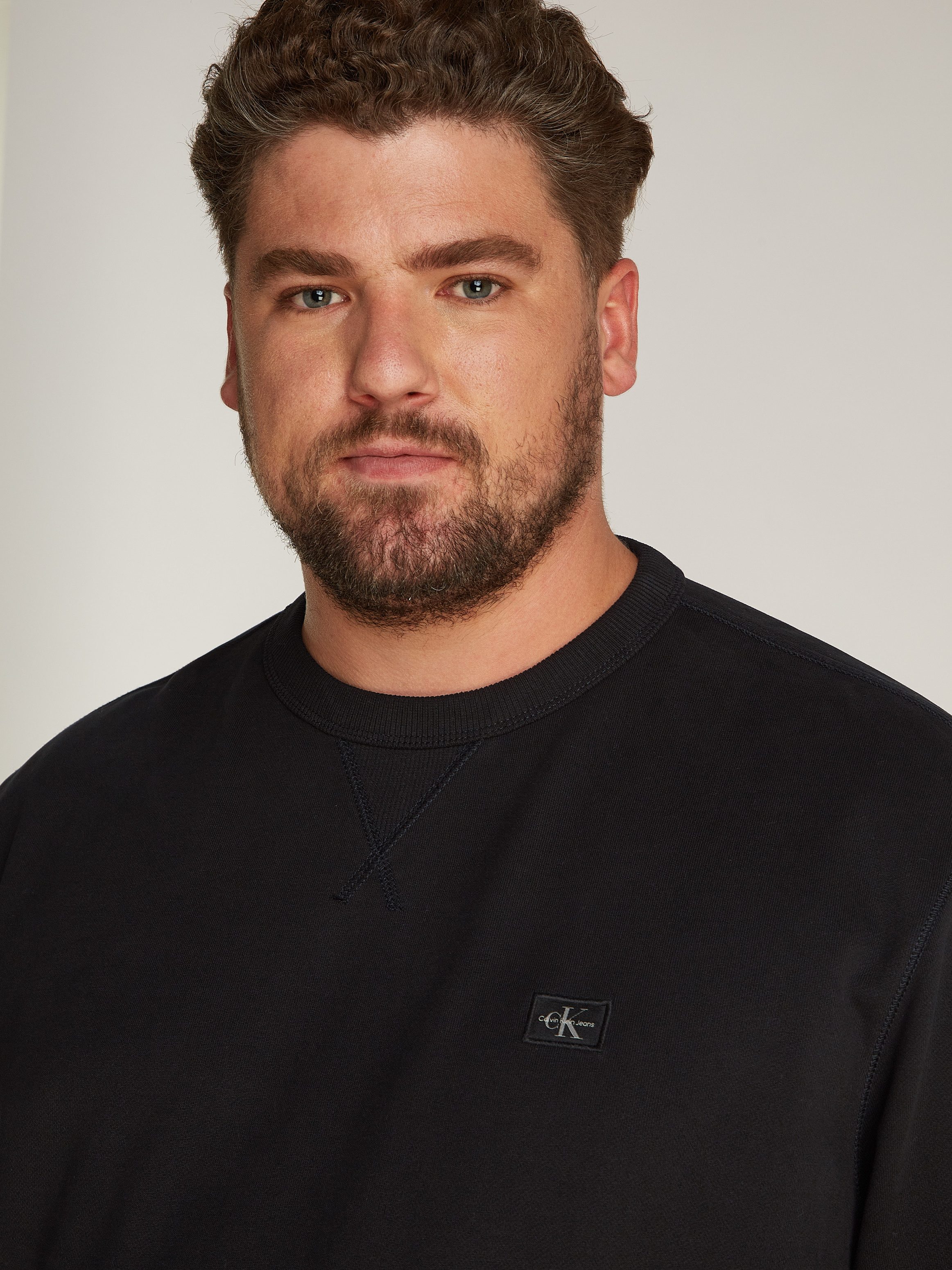 Calvin Klein Jeans Plus Sweatshirt PLUS WOVEN LABEL CREW NECK in großen Grö günstig online kaufen