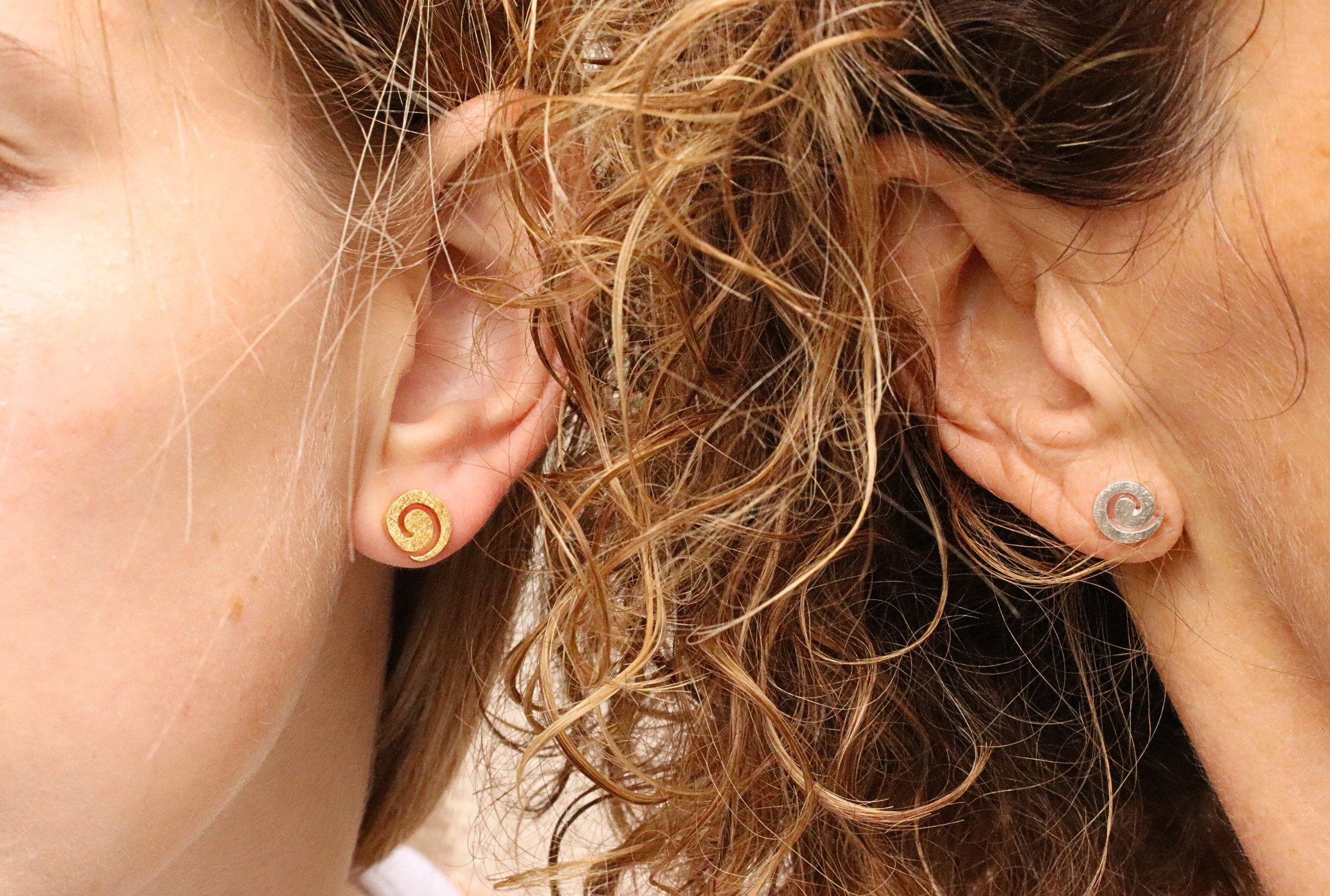 SILBERMOOS Paar Ohrstecker Ohrstecker "Kleine Spirale" vergoldet, 925 Sterling Silber