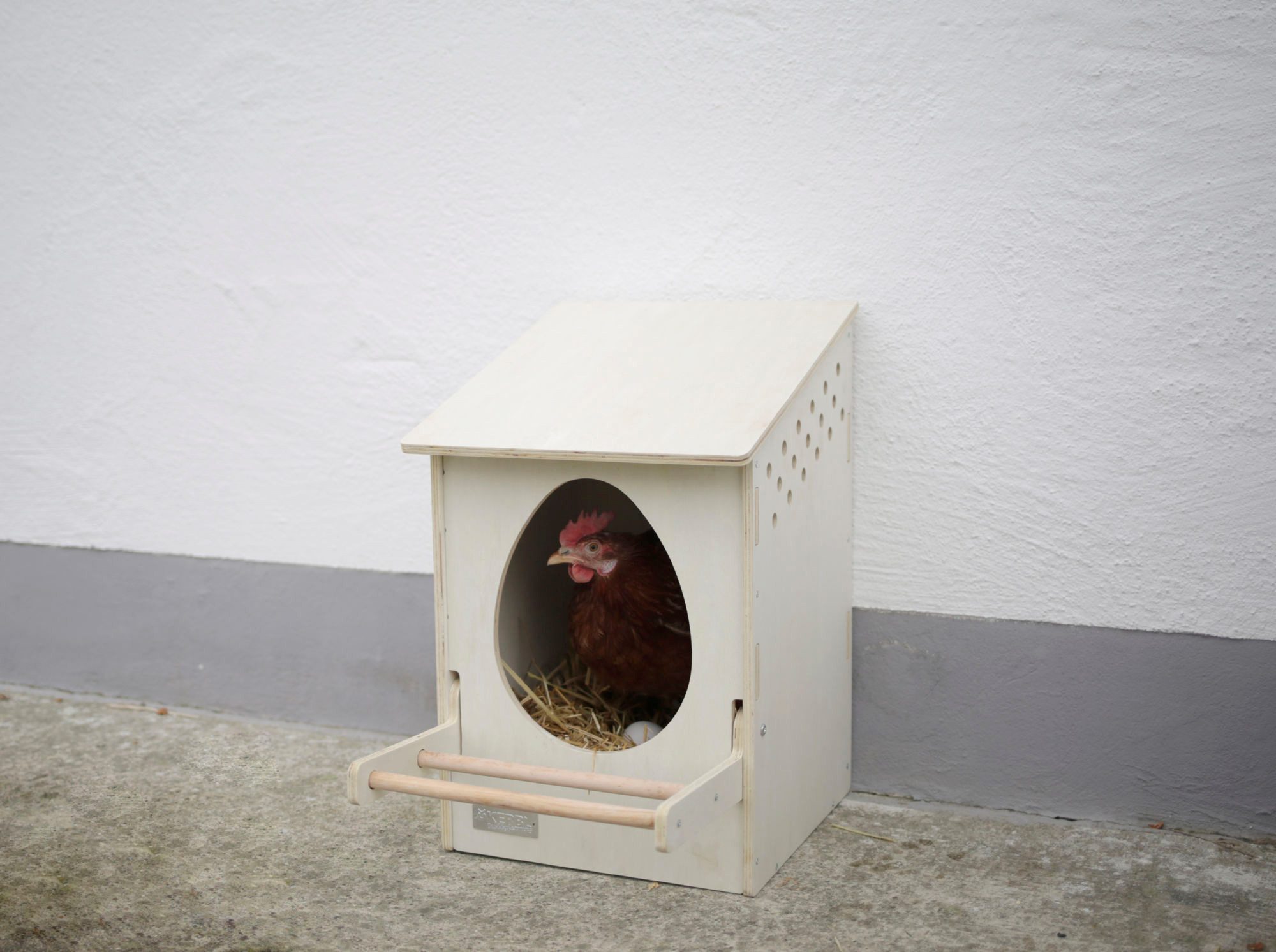 Kerbl Hühnerstall Legenest aus Holz Geflügel Hobby Nest, klappbare Sitzstange