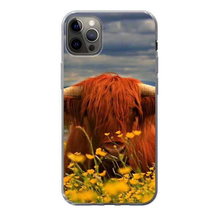 MuchoWow Handyhülle Schottischer Highlander - Tiere - Blumen Handyhülle Apple iPhone 12 Pro Max Smartphone-Bumper Print Handy