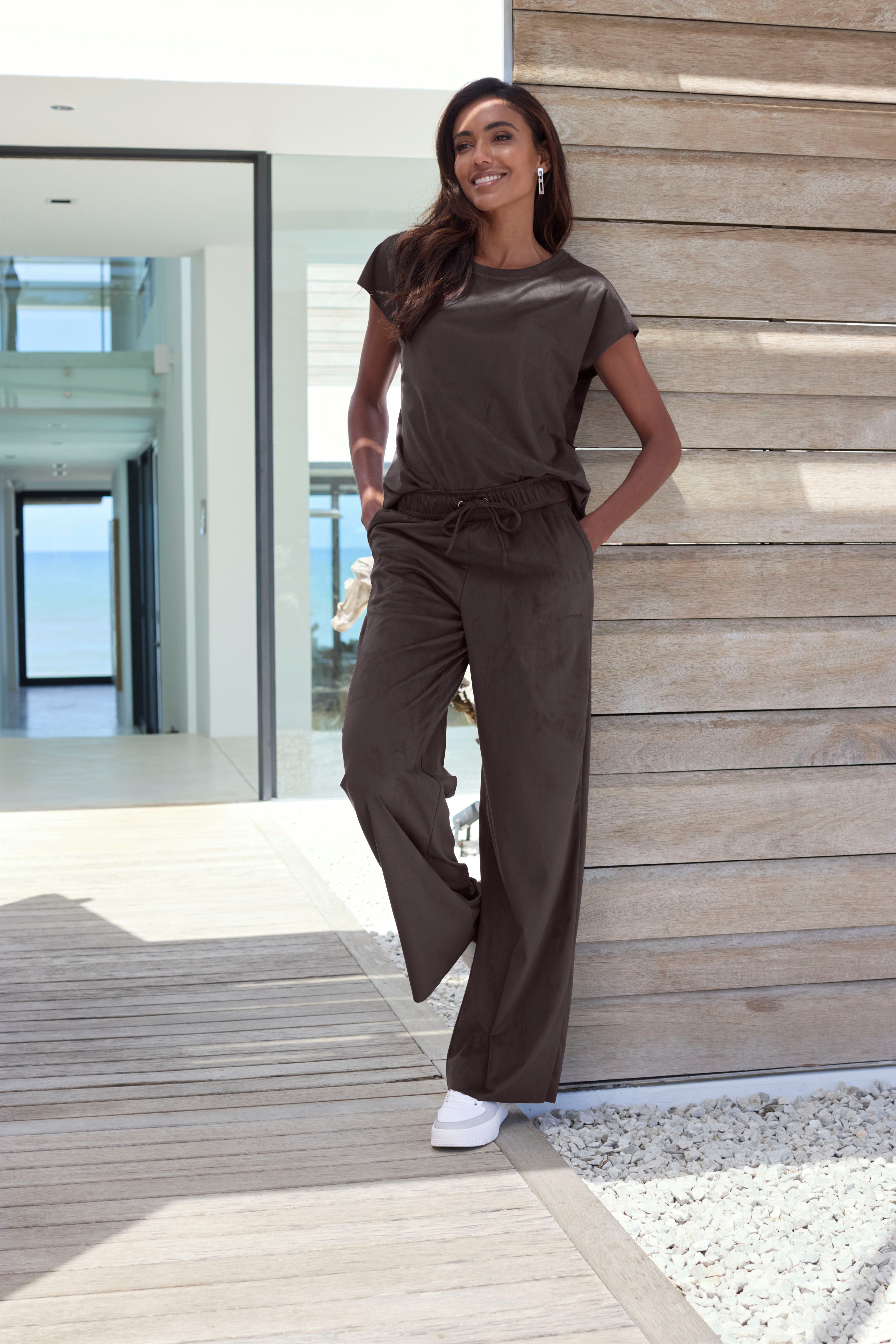 French Connection Schlupfhose aus Veloursleder-Imitat mit seitlichen Taschen, Loungewear