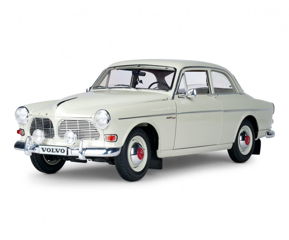 ixo Models Modellauto IXO 1:8 Volvo 122S Bausatz Sound, Licht Premium Collectables