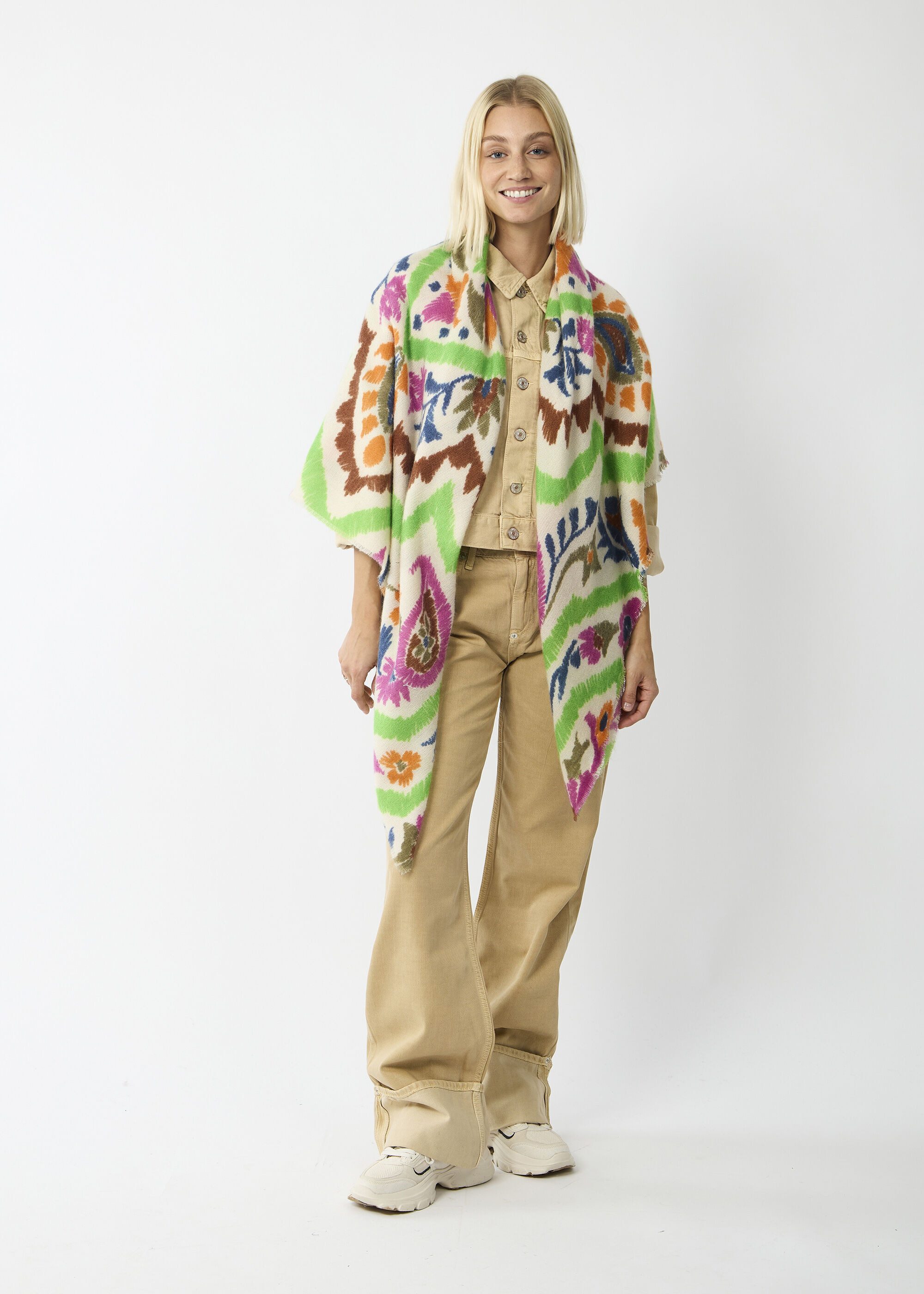 Codello Halstuch, mit Folklore-Blumen-Muster günstig online kaufen