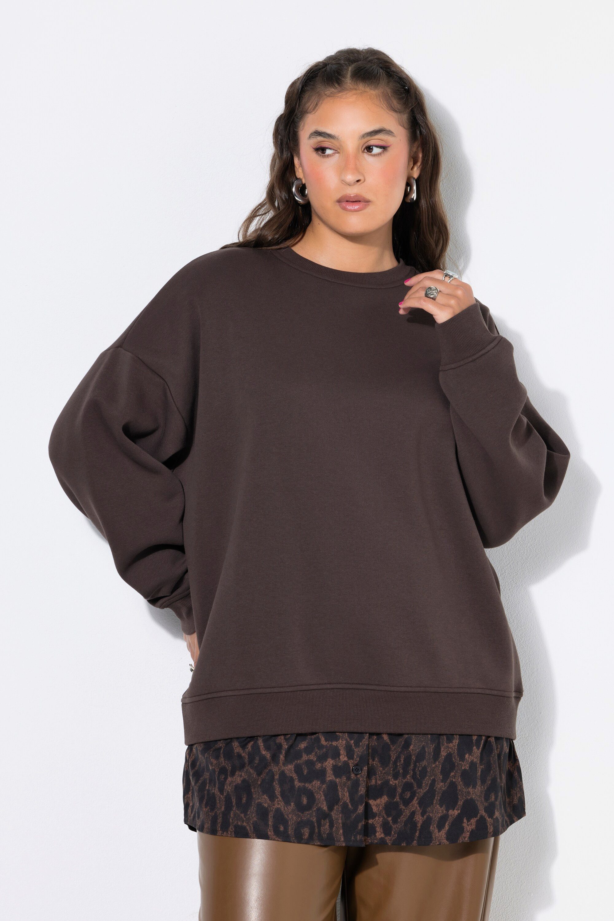Studio Untold Sweatshirt Sweatshirt oversized gerundeter Blusensaum