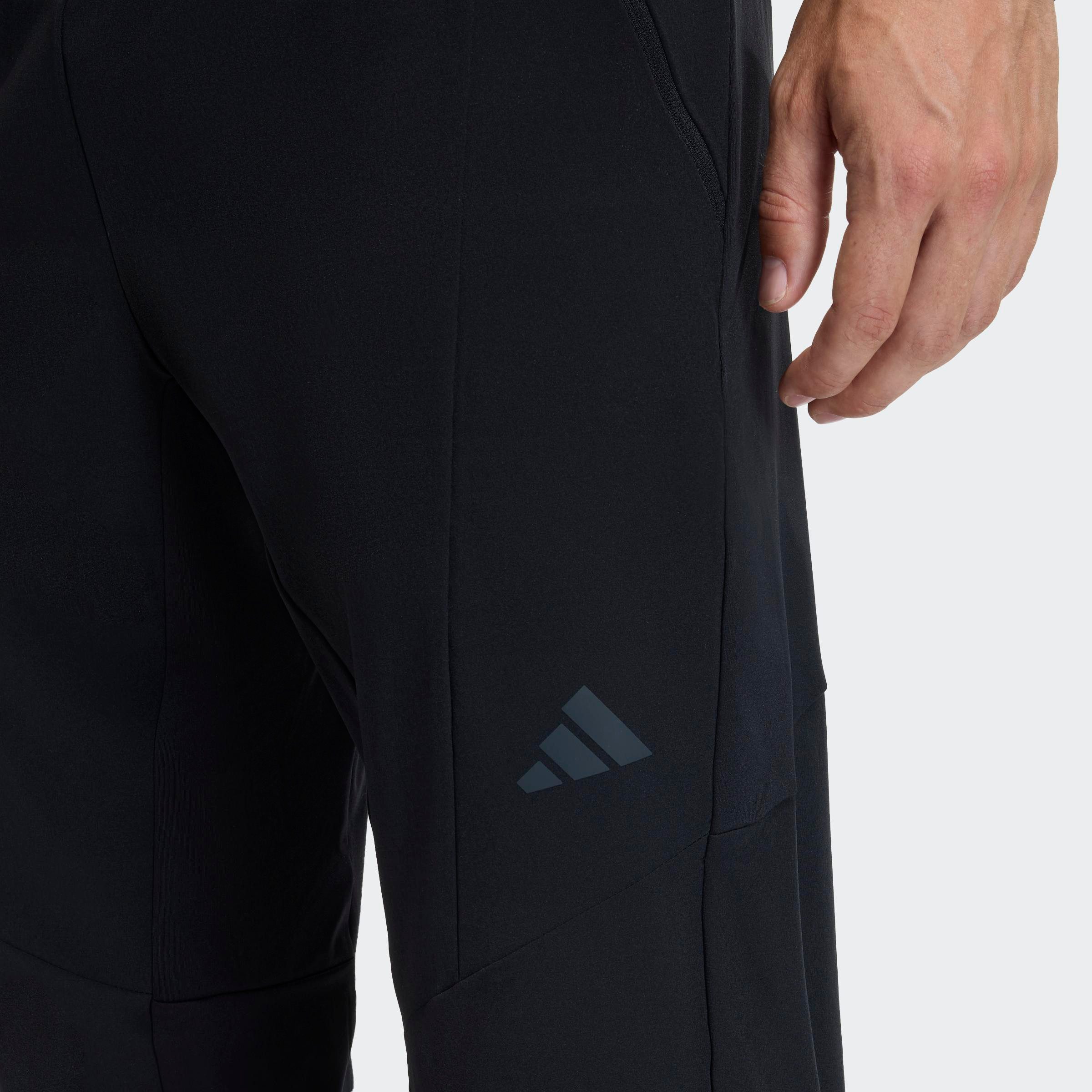 adidas Performance Sporthose D4T WORKOUT mit Climacool® Technologie, aus Polyester, normal-weiter Schnitt