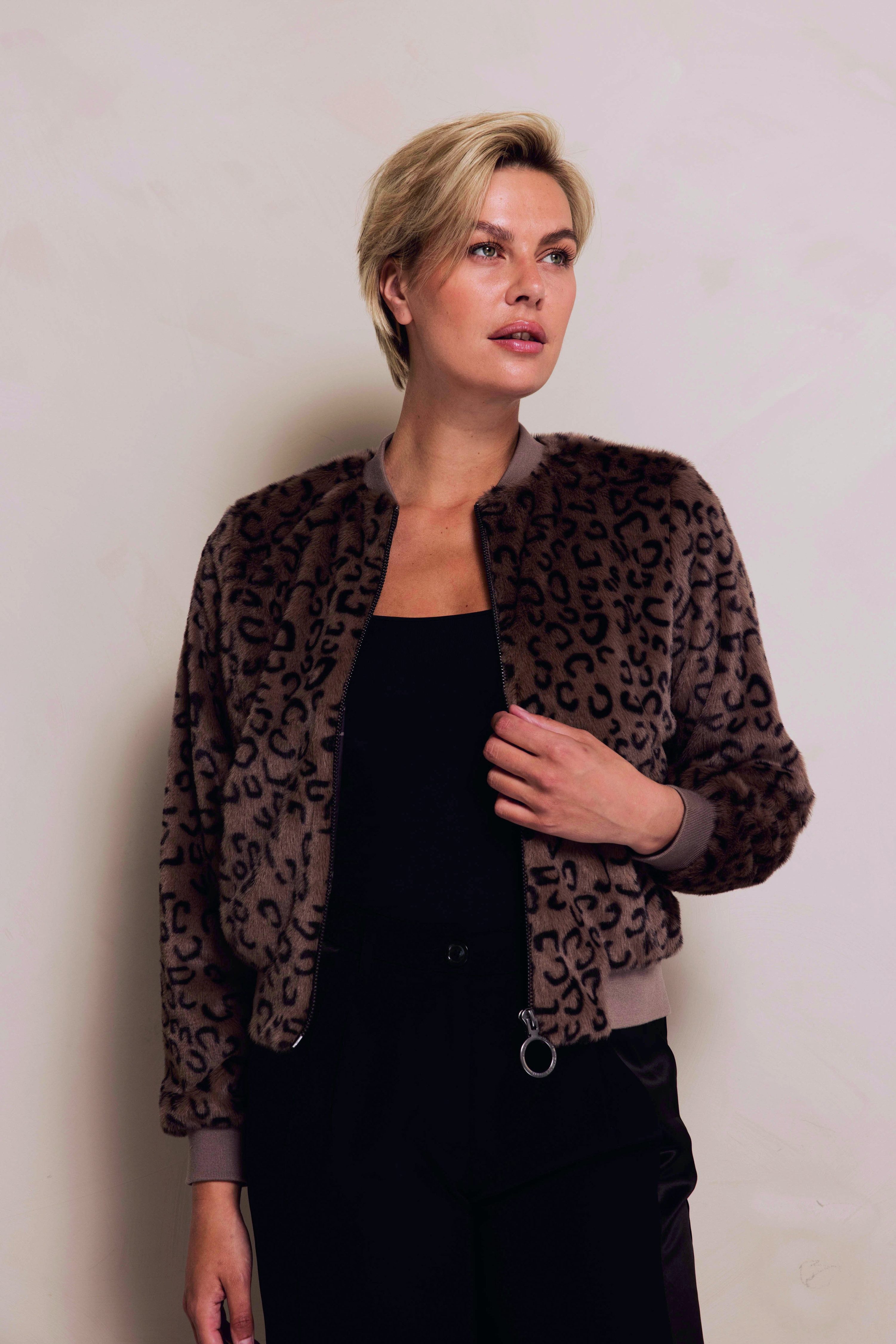 Zhrill Blouson ZHGIULIA mit Leoparden-Muster, kurzer günstig online kaufen