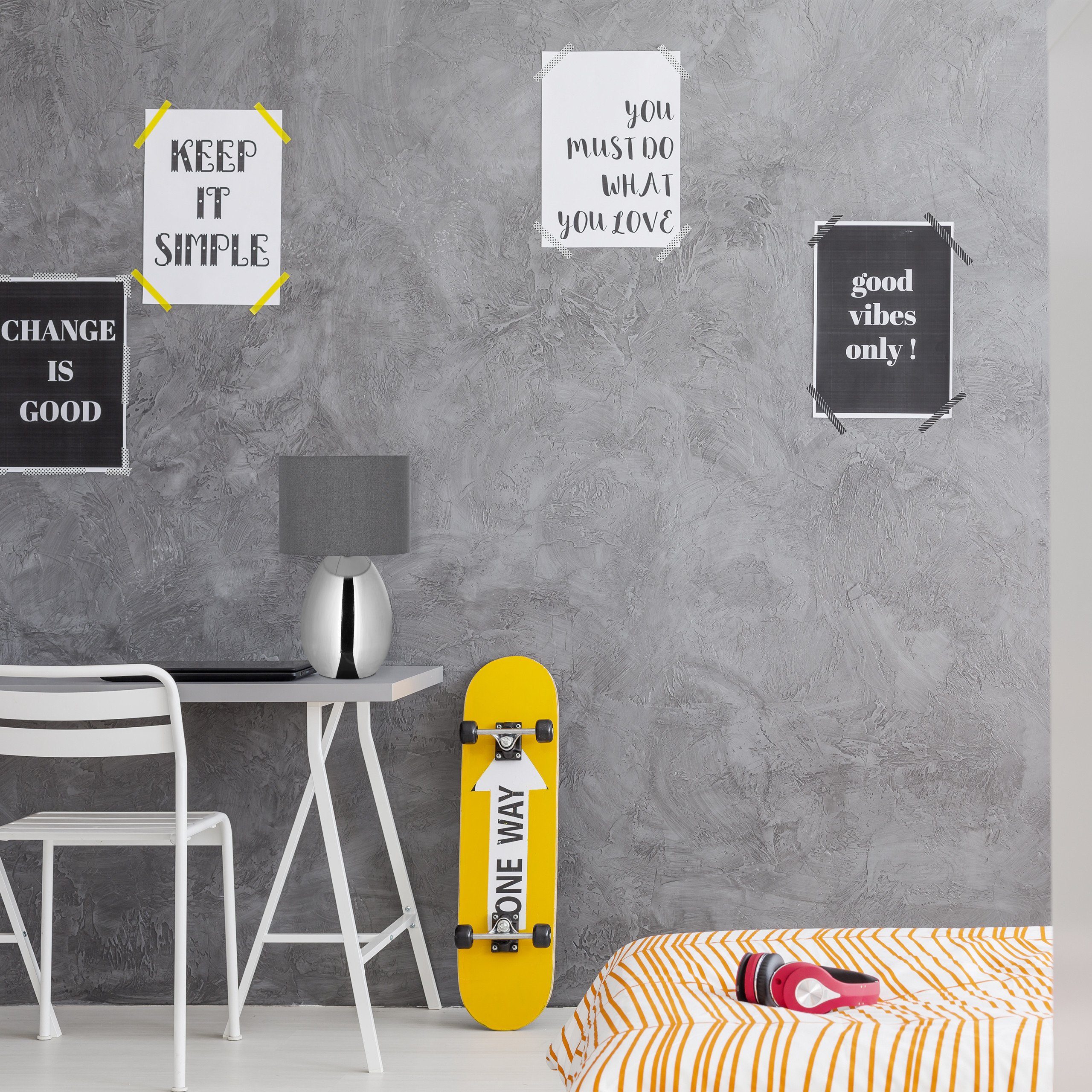 relaxdays Nachttischlampe mit Touch silb