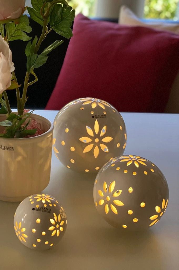 TIZIANO - DESIGN & EMOTIONS Dekofigur Lichtkugel Tadino LED creme-weiß