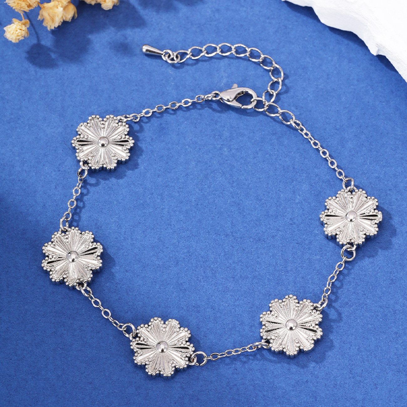 KARMA Armband Damen Blumen Legierung Silber oder Gold modern (silberfarben günstig online kaufen