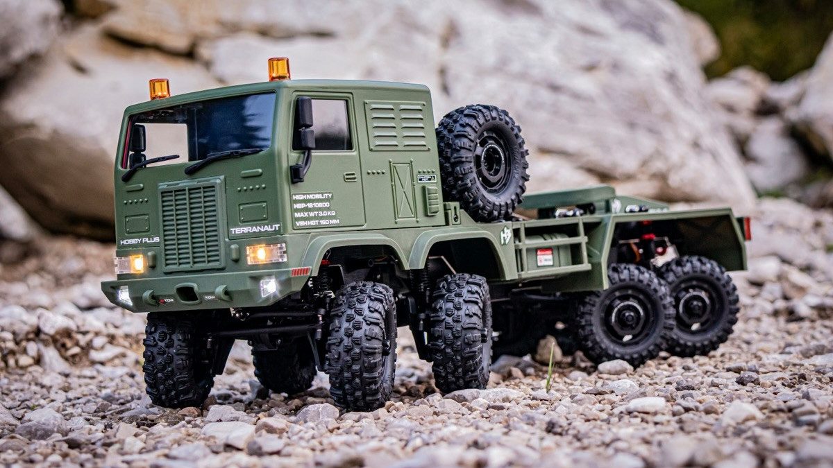 Absima RC-Truck Hobby Plus 1:18 Offroad-Truck CR-18P 8X8 Terranaut 4-Achser (Set, inkl. 2.4 GHz Fernsteuerung, 2S Fahrakku und USB Ladekabel), mit getrennt voneinander lenkbaren Vorder- und Hinterachsen