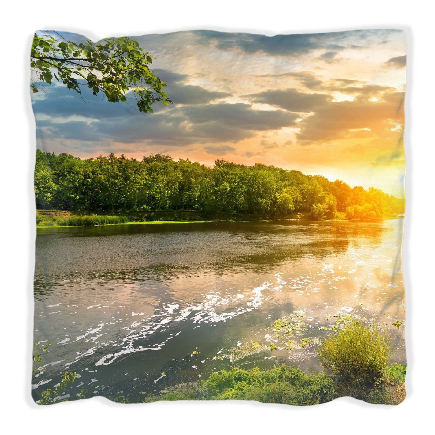 Wallario Dekokissen Sonnenuntergang am Fluss in grüner Umgebung, handgenäht