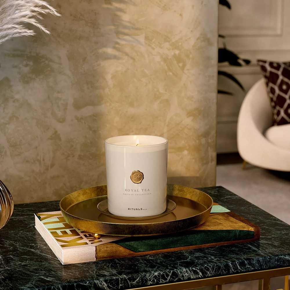 Rituals Duftkerze Rituals Royal Tea Scented Candle 360g., Beruhigender Duft für Entspannung und Wohlbefinden – Bild 4 von 4