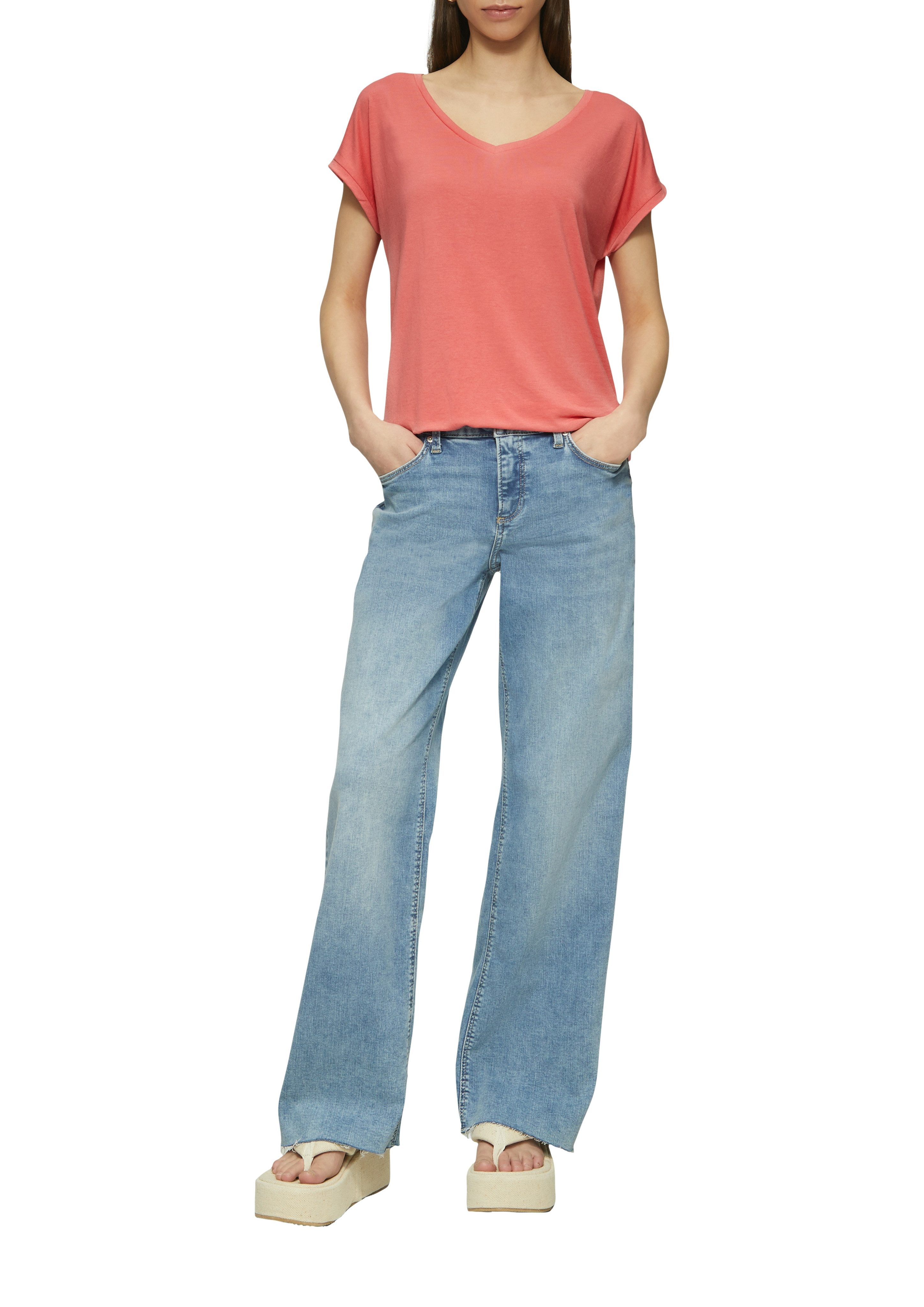 QS T-Shirt mit V-Ausschnitt günstig online kaufen