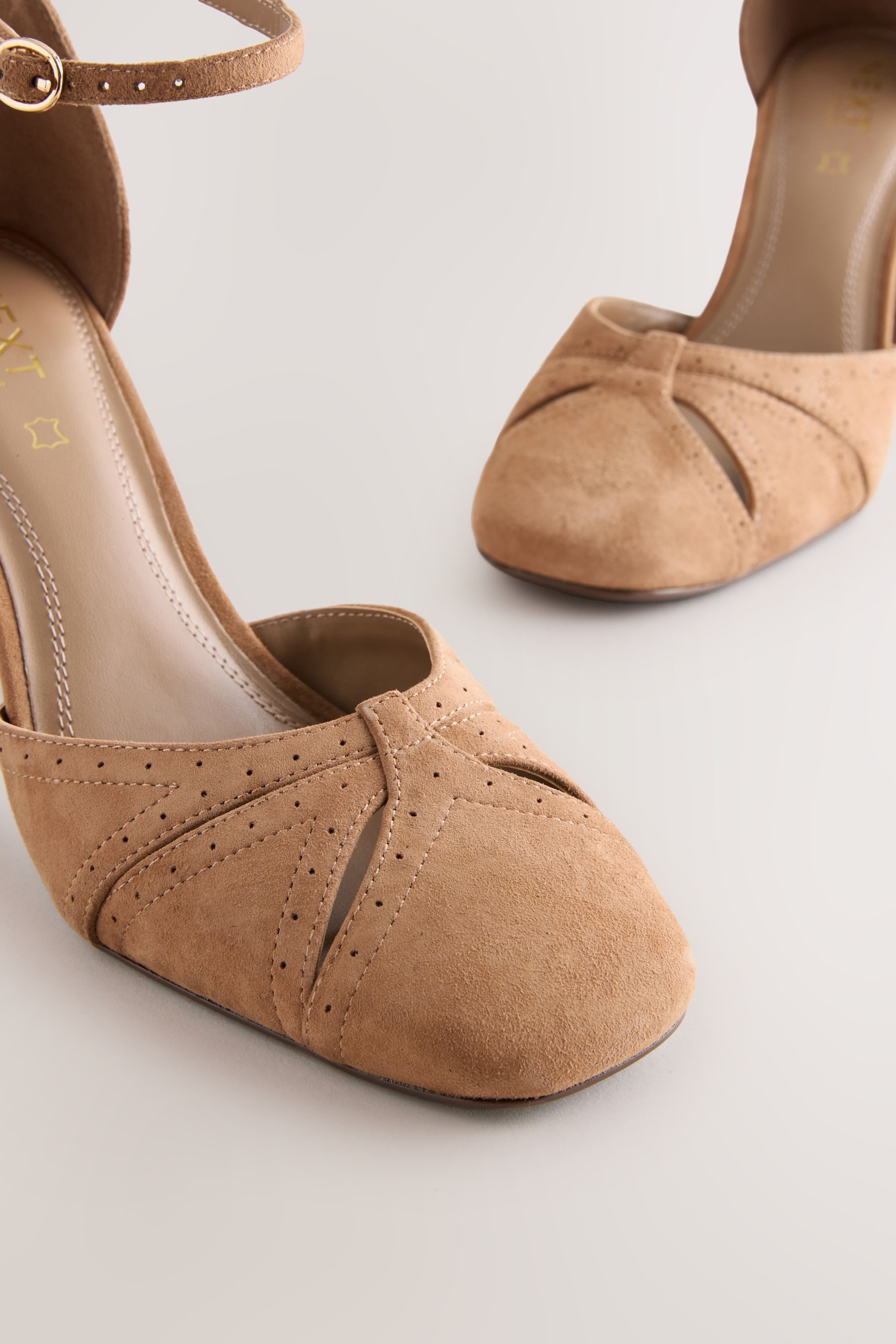 Next Forever Comfort® Ledersandalen mit Knöchelriemen High-Heel-Sandalette (1-tlg)