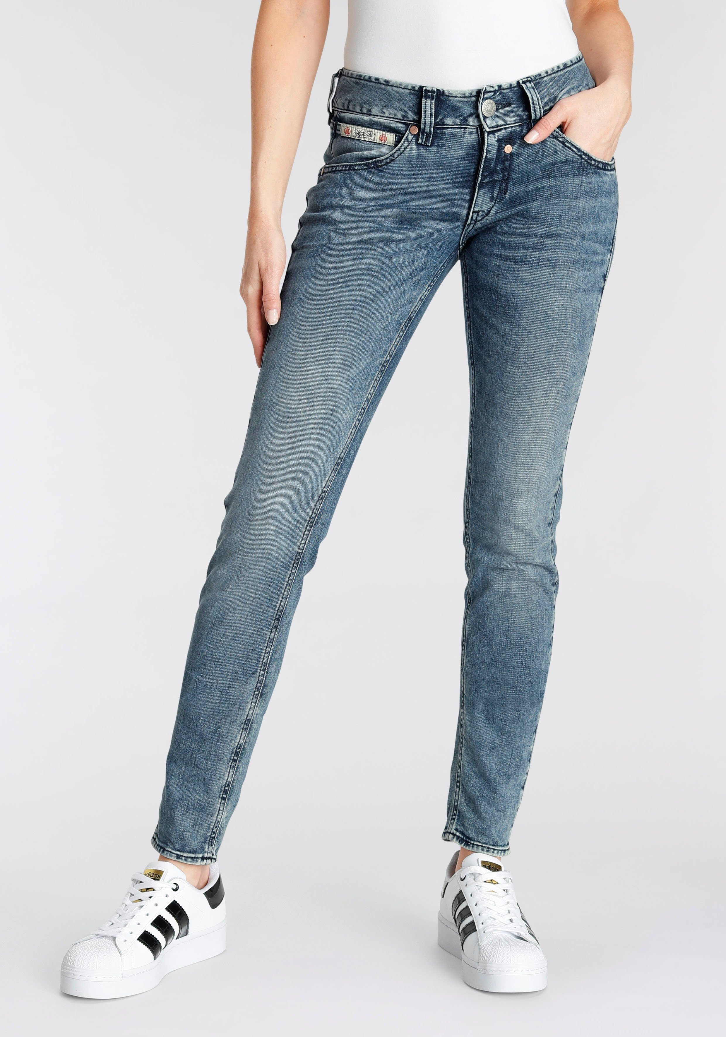 Herrlicher Slim-fit-Jeans TOUCH mit verzierten Gesäßtaschen