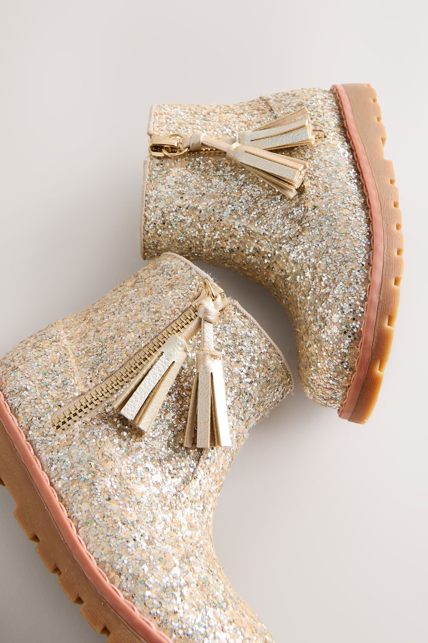 Next Chelseastiefel mit Quaste und Reißverschluss Stiefelette – Bild 2 von 5