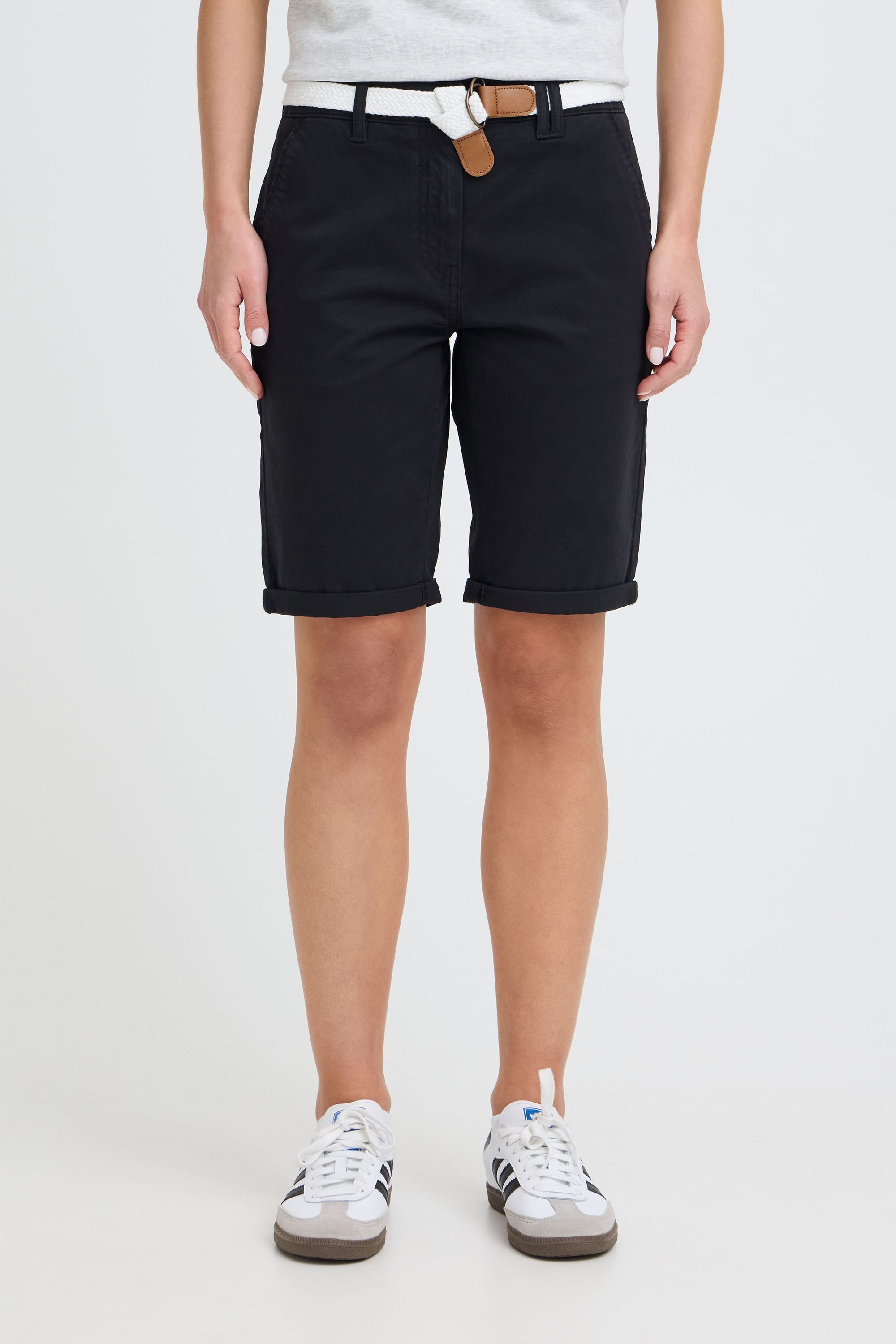 OXMO Bermudas OXChakira Bermuda Shorts inkl. Gürtel