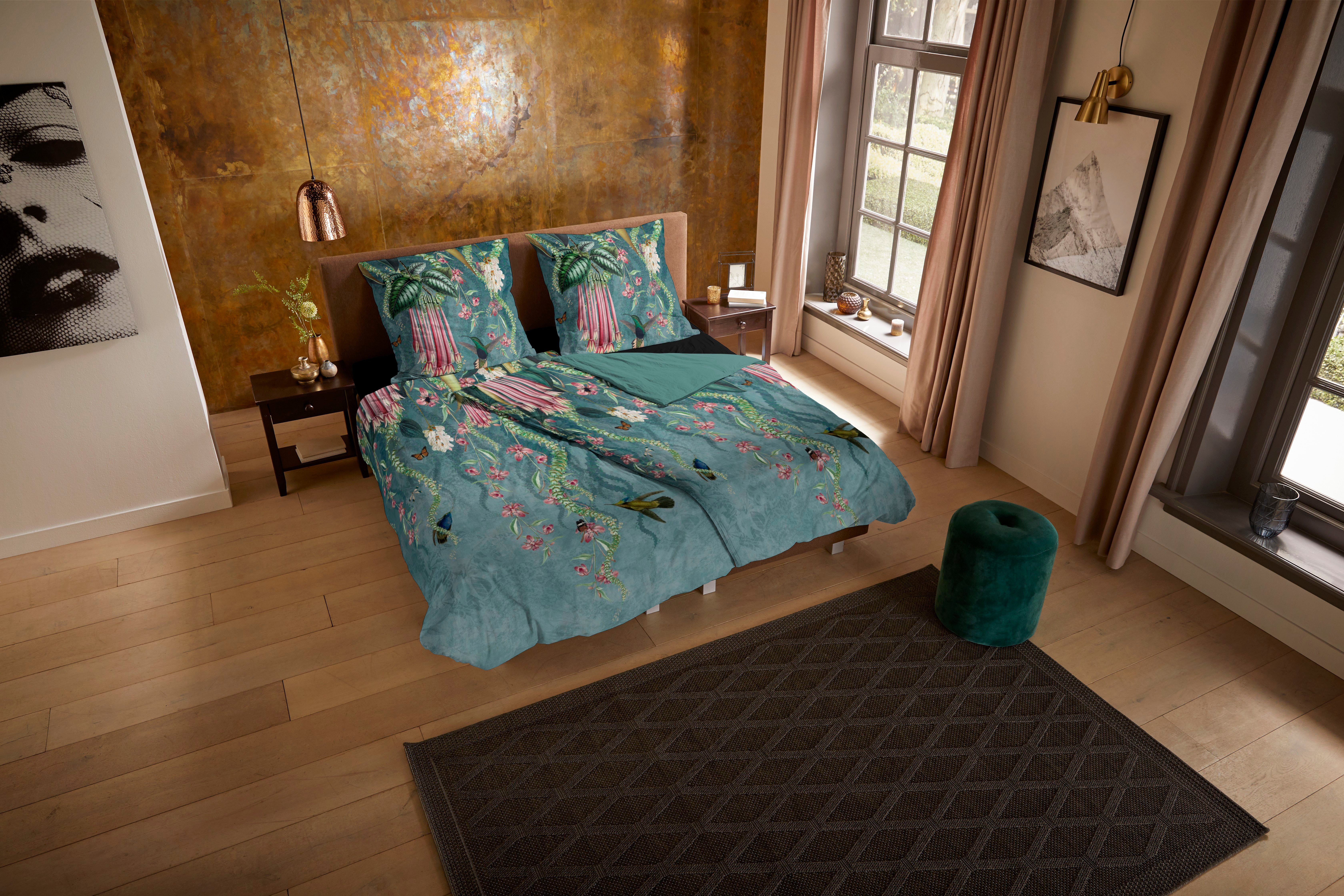 PURE luxury collection Wendebettwäsche Mista, Microfaser, 2 teilig, Mikrofaser, 135x200, Pflegeleicht, Reißverschluss, Wendeoptik, Blumen