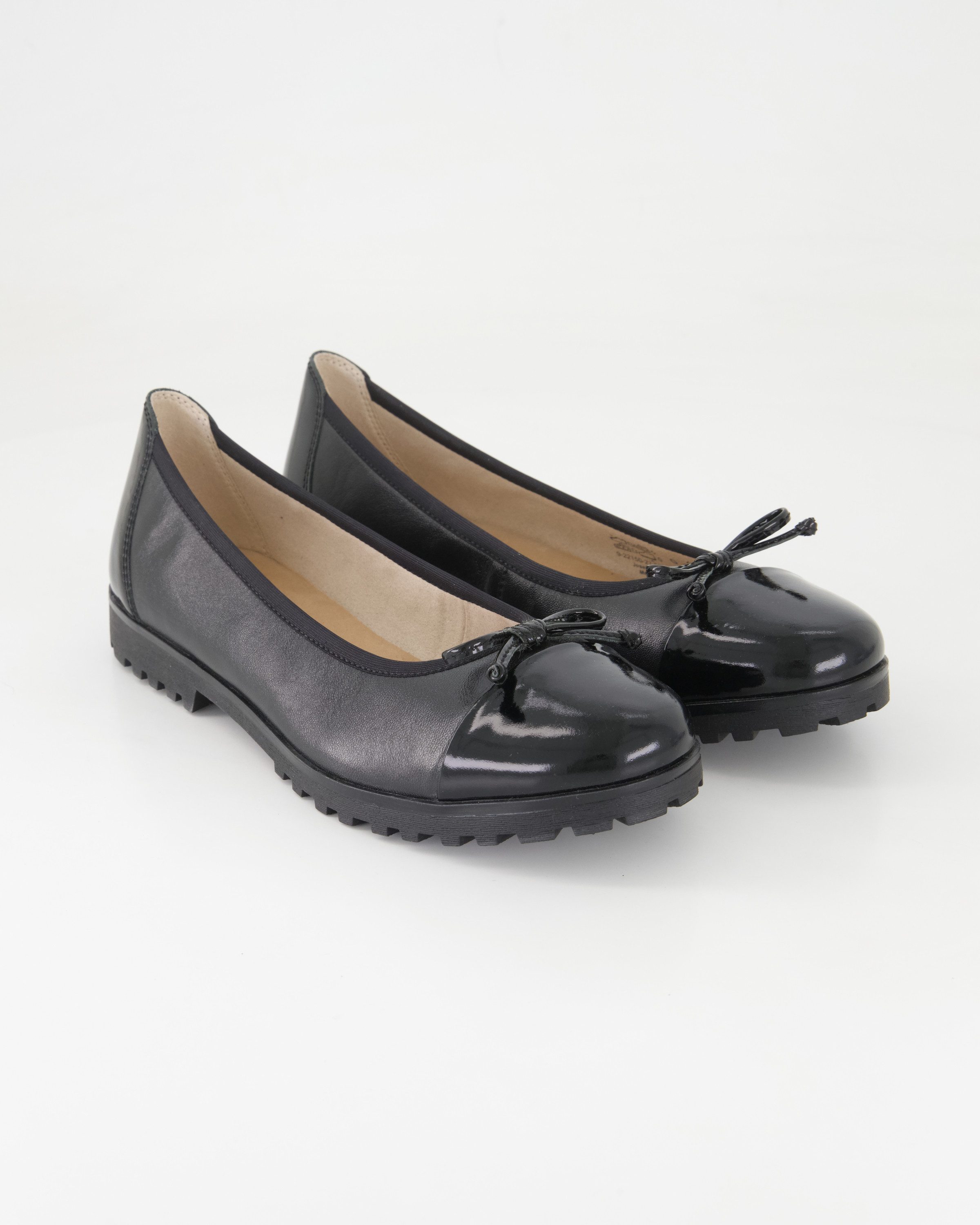 Terry A32 Ballerina Obermaterial: Leder