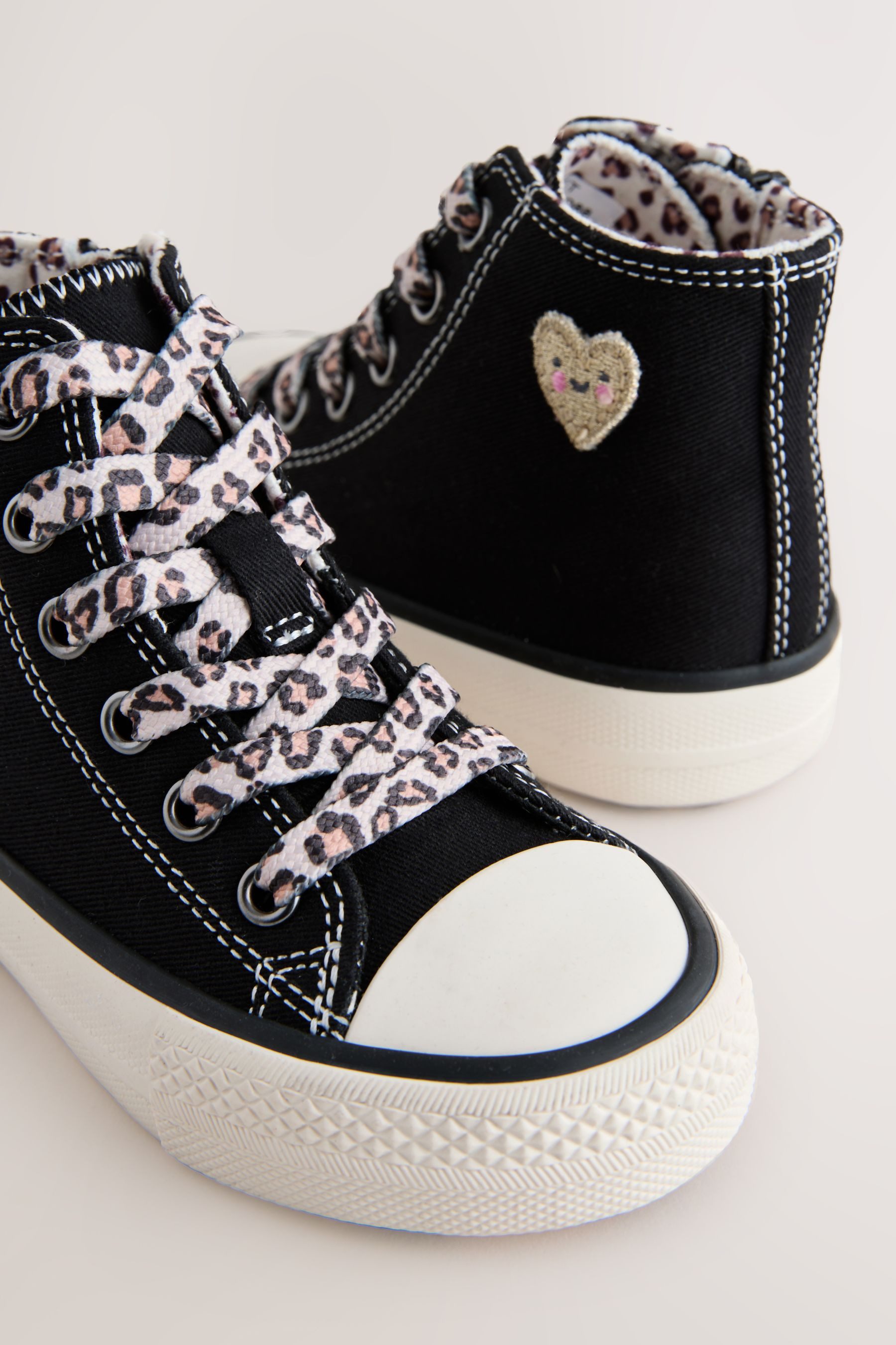 Next Derbe Hi-Top-Sneaker zum Schnüren Sneaker (1-tlg)