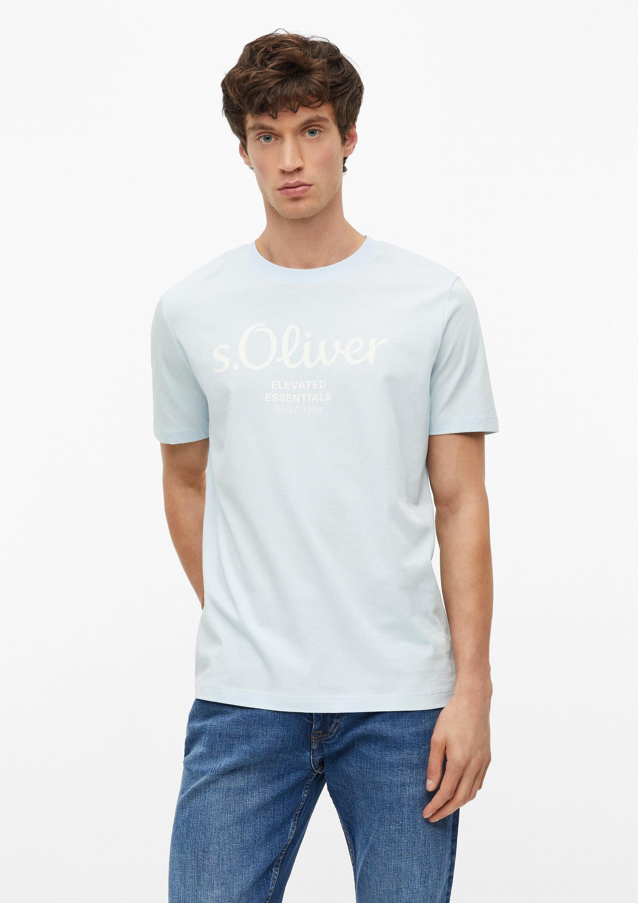 s.Oliver Kurzarmshirt T-Shirt Baumwoll-T-Shirt mit Logo-Print