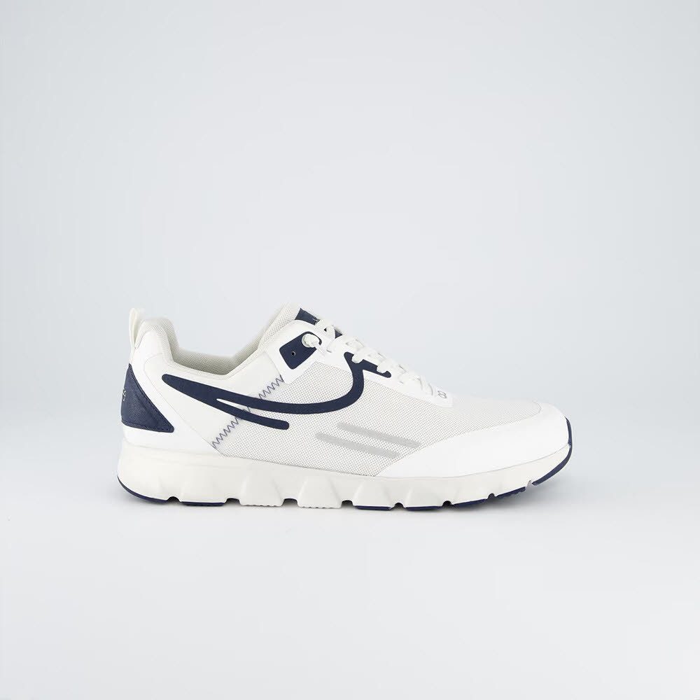 HE The Walker Sneaker