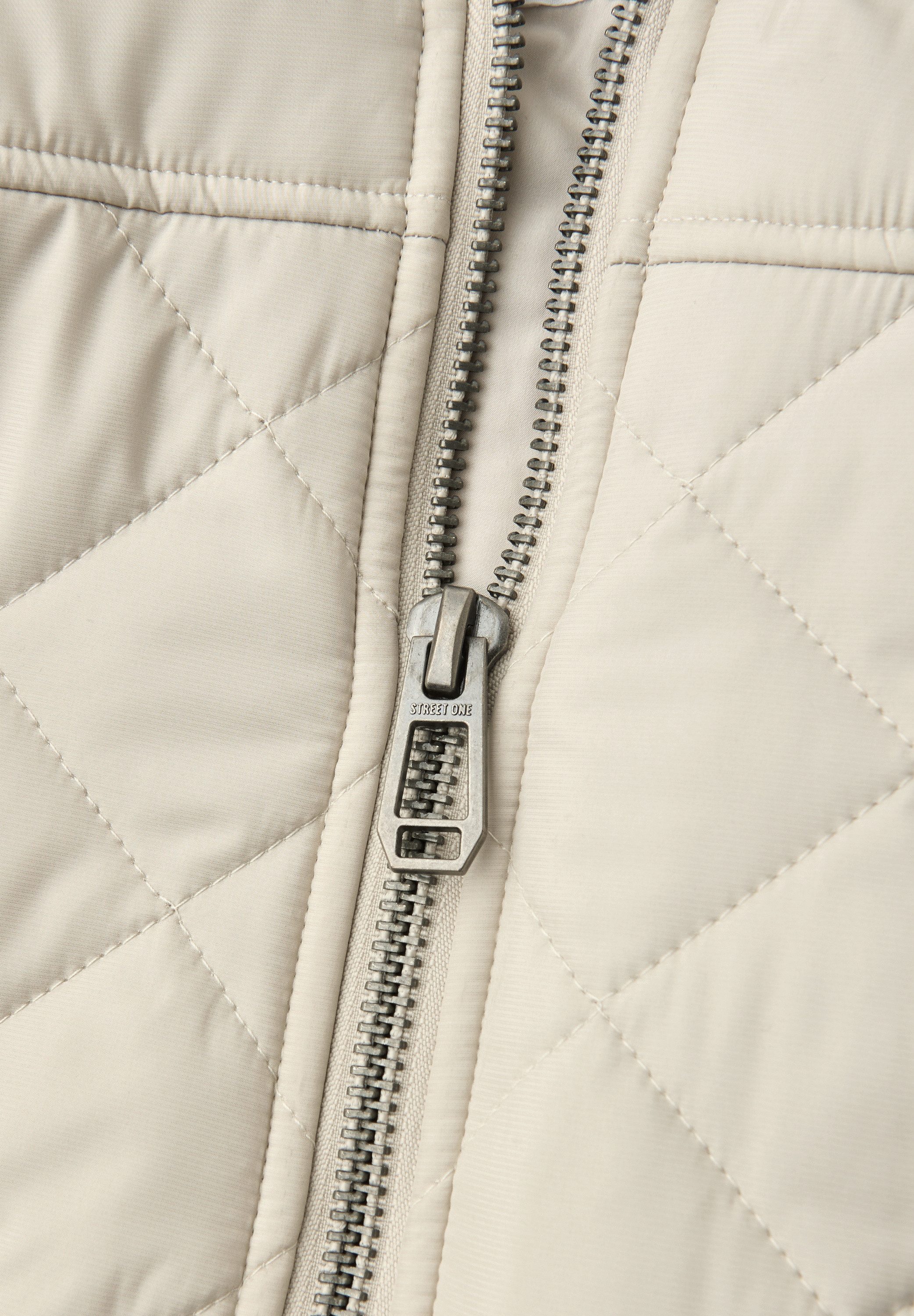 STREET ONE STUDIO Steppjacke mit Rundhalsausschnitt