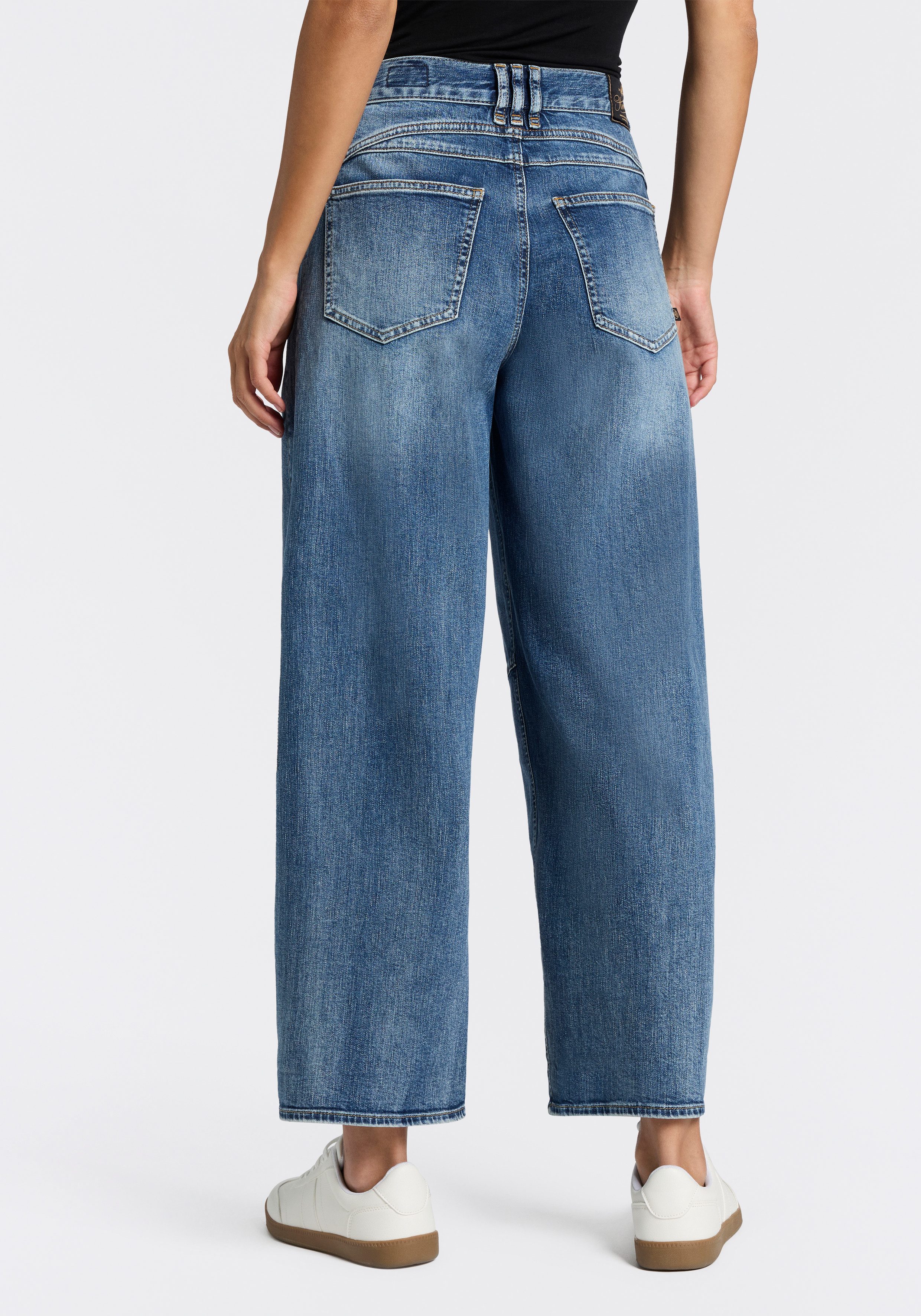 Herrlicher 5-Pocket-Jeans Barrow Denim Stretch im Barrel Fit, hoher Bund