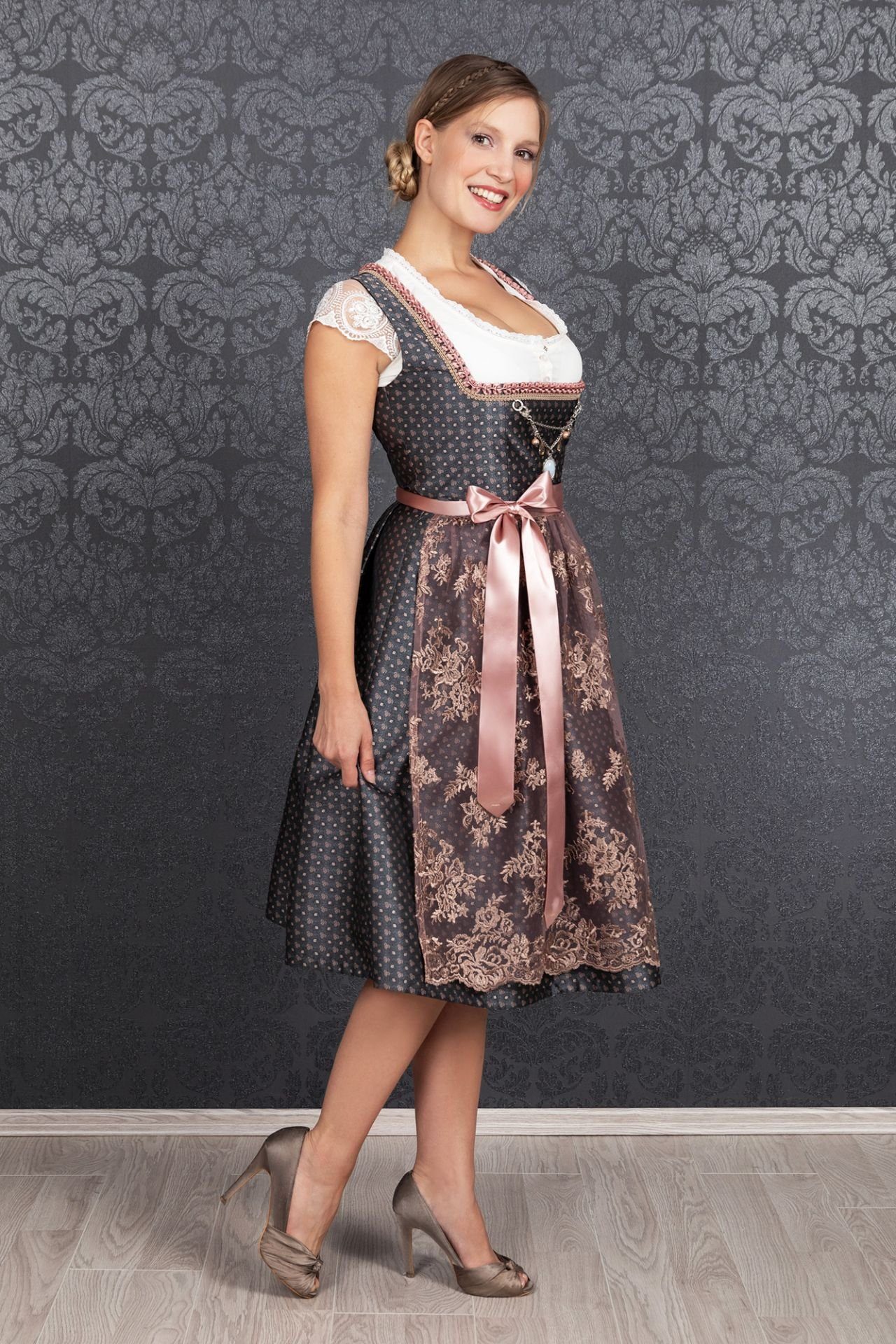 Edelnice Dirndl