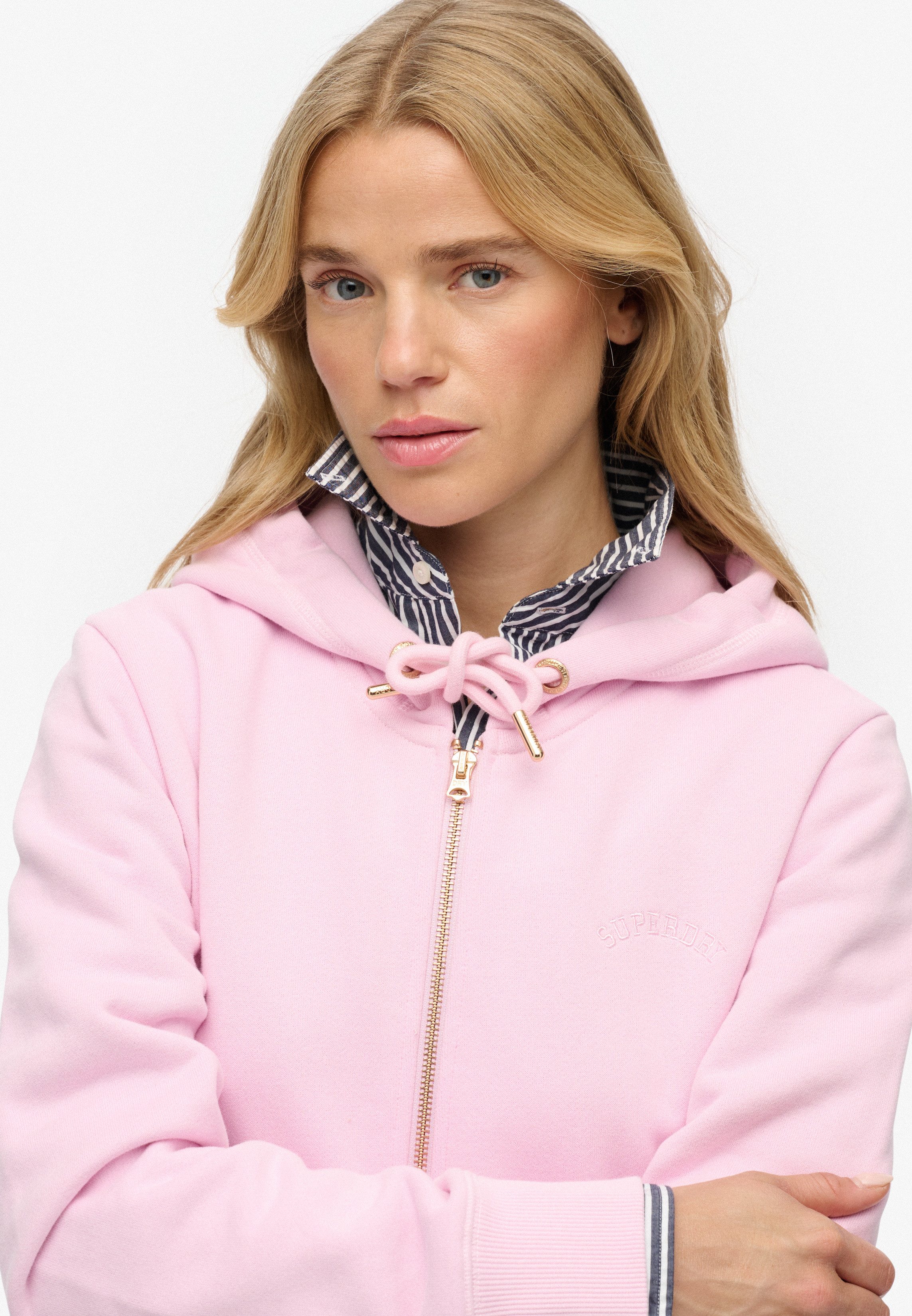 Superdry Kapuzensweatjacke Essential Logo Ziphood Hb Mit Logostickerei