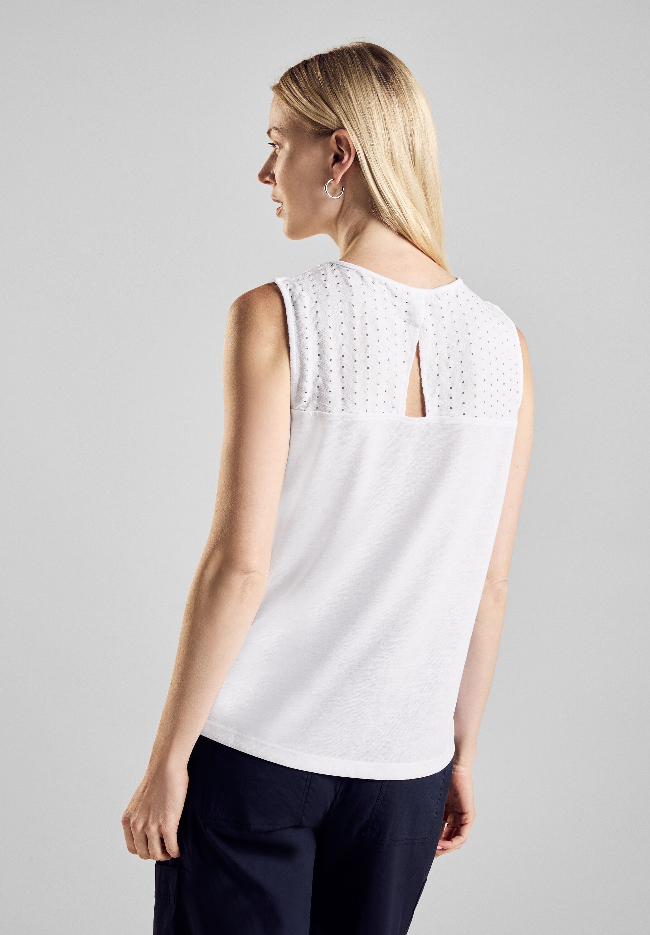 STREET ONE Spitzentop mit Stickerei günstig online kaufen