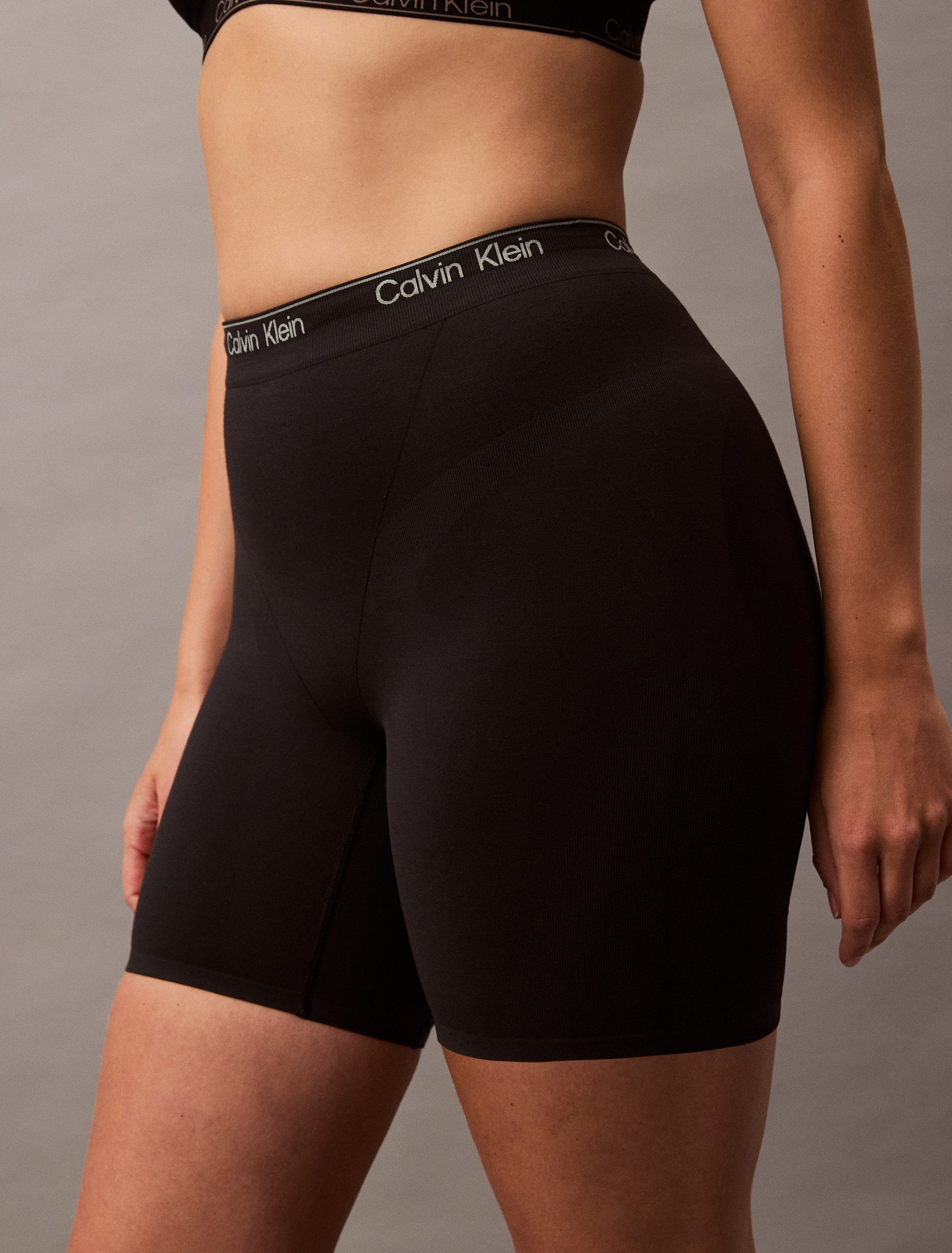 Calvin Klein Underwear Formpants COTTON SEAMLESS THIGH SLIMMER mit formenden Einsätzen, shapewear