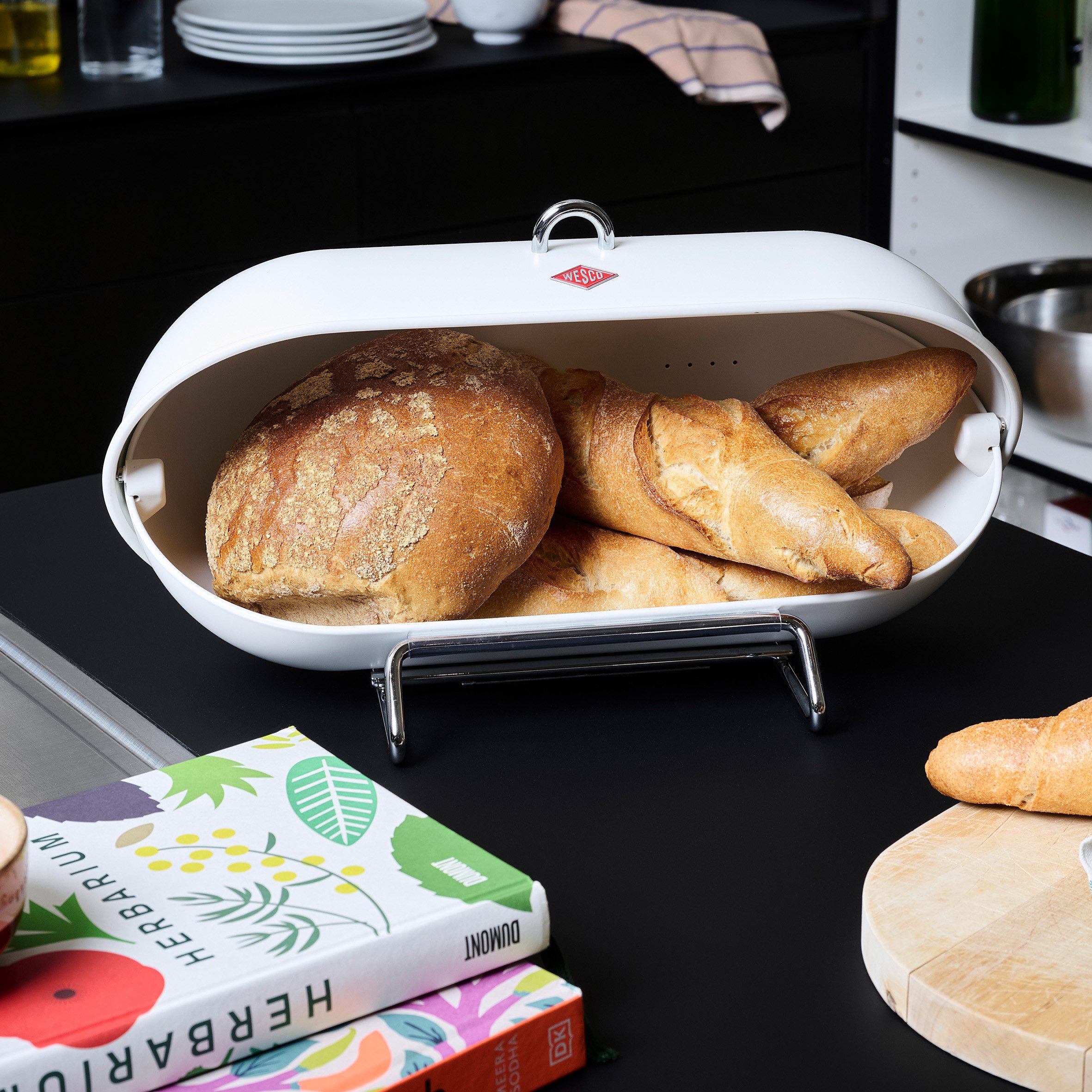 WESCO Brotkasten Breadboy, Stahlblech, (1-tlg), klapperfreier Schwenkdeckel / Lüftungslöcher / Griff