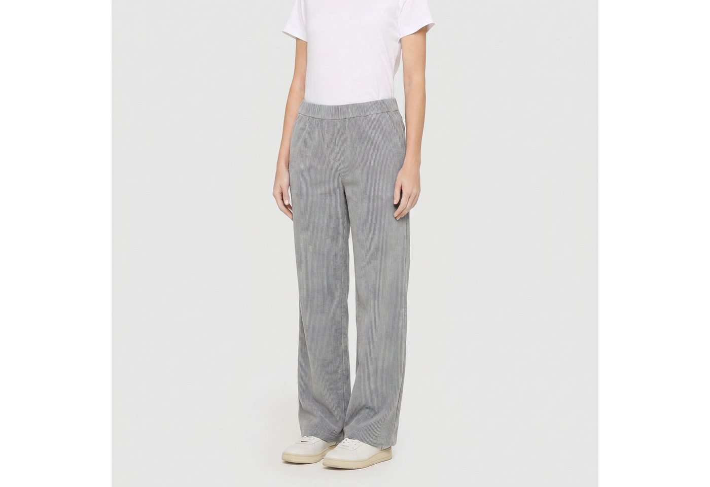 MAC Cordhose CHIARA mit weitem Bein