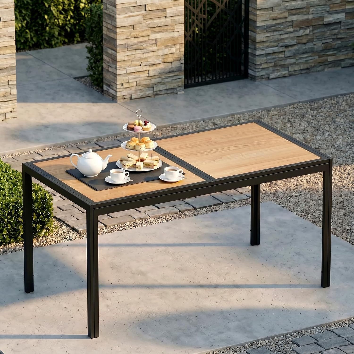 TLGREEN Gartentisch Groß, 150×80×72 cm DPC Balkontisch, (Rechteckiger Terrassentisch mit Metallgestell), Esstisch Outdoor für Garten, Balkon, Terrasse,Innenräume usw