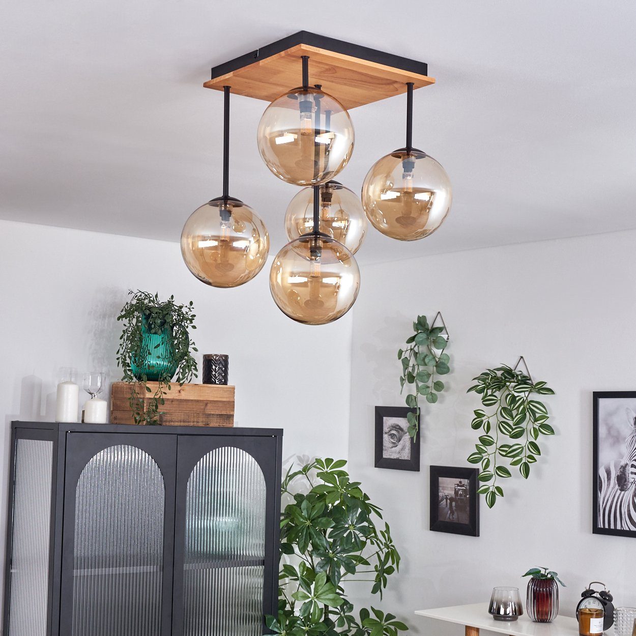 hofstein Deckenleuchte Deckenlampe aus Metall/Holz/Glas in Schwarz/Natur/Bernsteinfarben, ohne Leuchtmittel, Leuchte mit Schirmen aus Glas (15 cm), 5 x G9, ohne – Bild 2 von 5