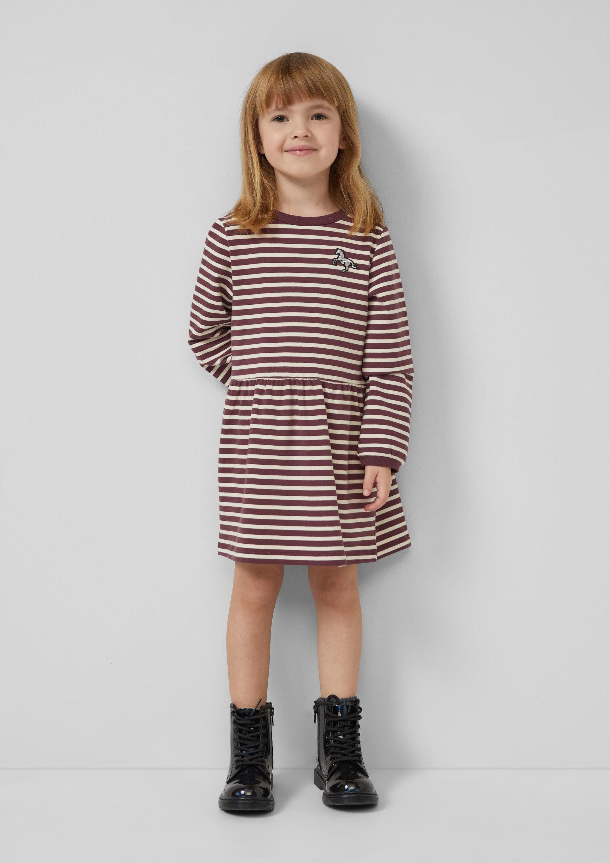 s.Oliver Midikleid Kleid Leichtes Sweat-Kleid mit glitzerndem Stickerei-Detail