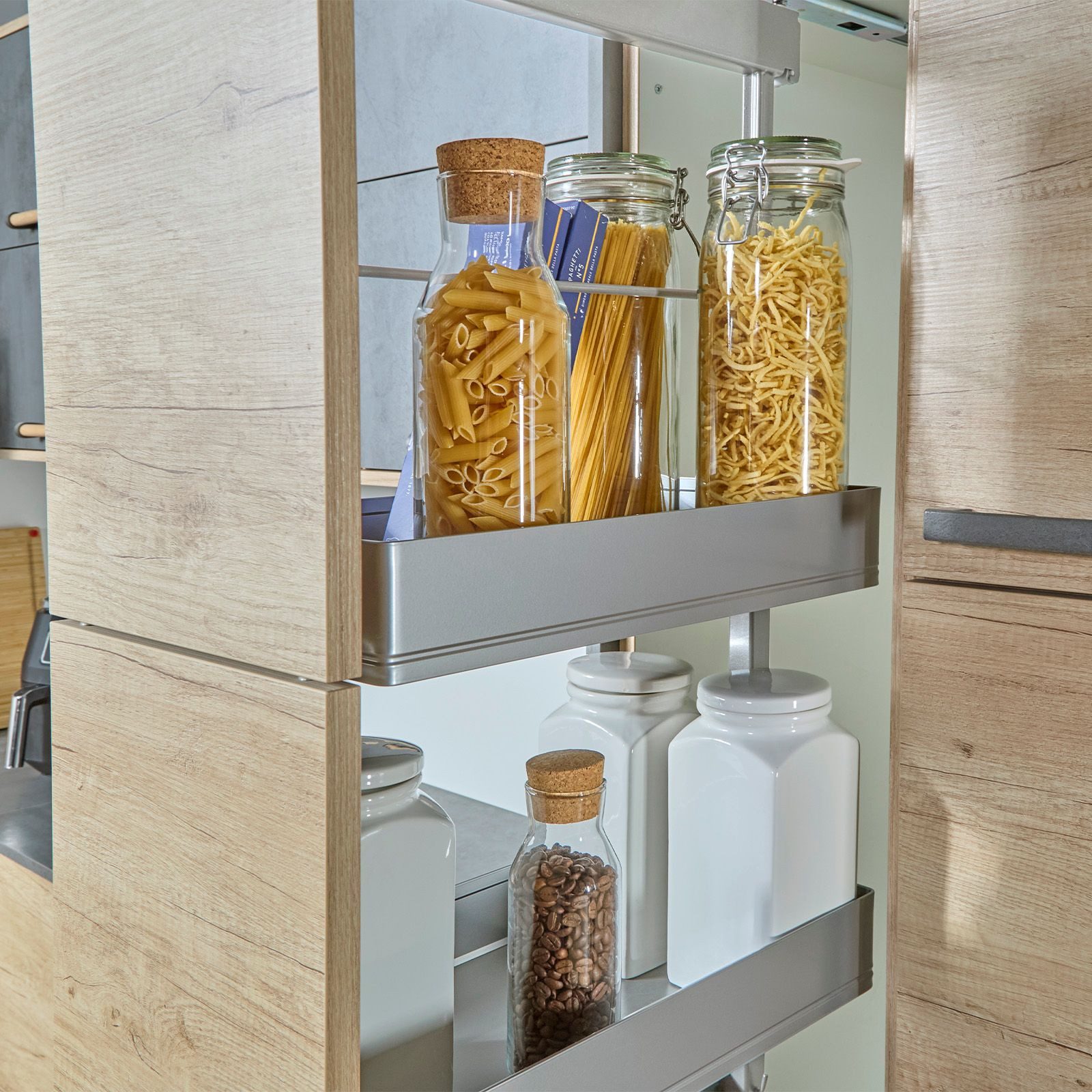 Kesseböhmer Auszug DISPENSA-X Apothekerauszug silbergrau, ARENA PURE Tablare, Set 160-200cm, 5 Einhängetablare, für Schrankbreite 300mm