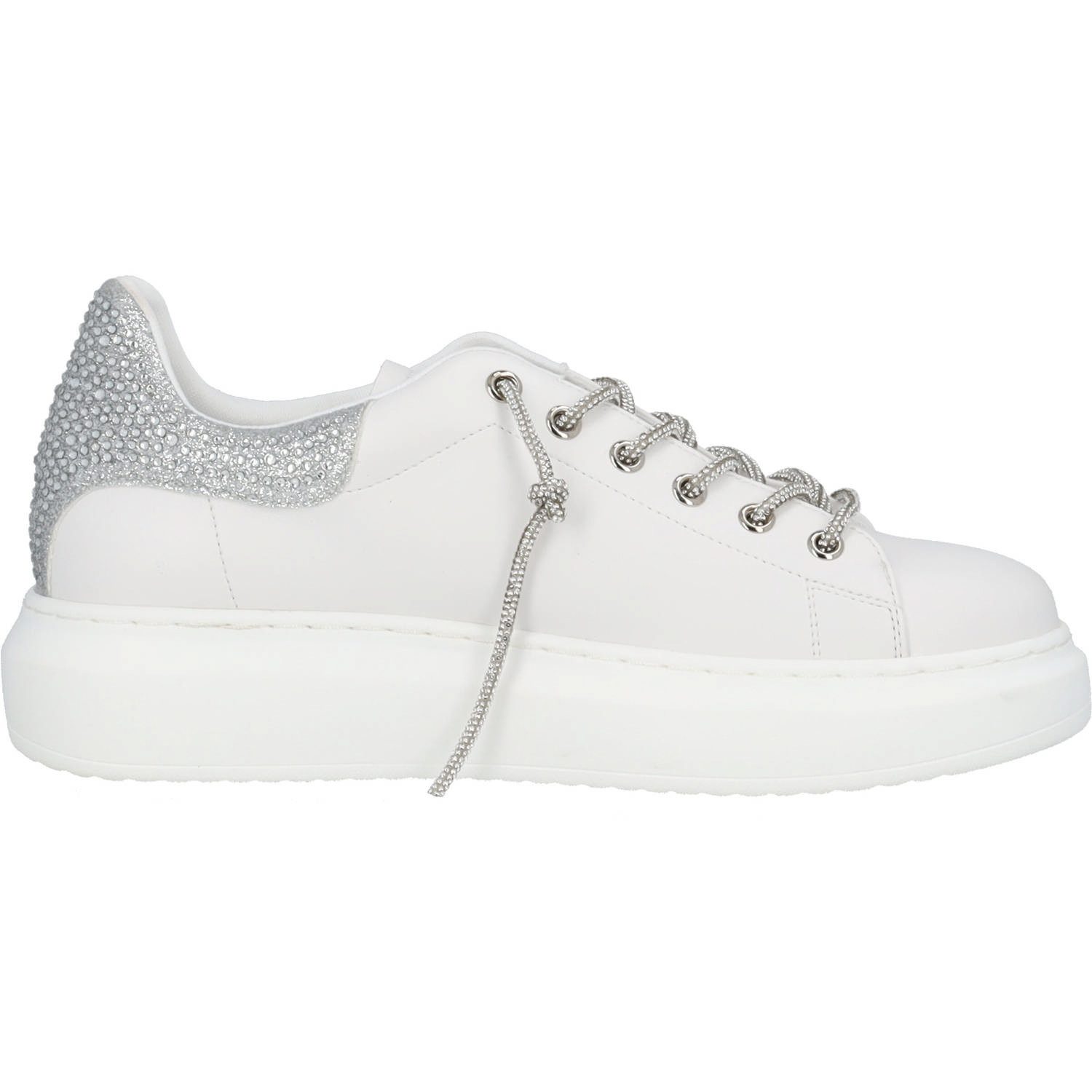 Palado by Sila Sahin Rugu by Sila Sahin Sneaker