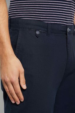 bugatti Bermudas in Chino-Optik