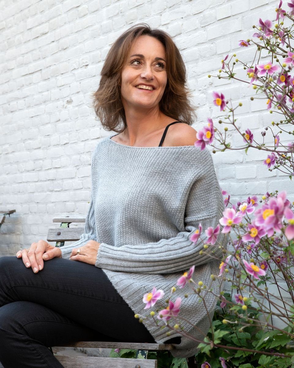 Knit Factory Strickponcho Kylie Pullover 36/44 Glatt Lila (1-tlg) Strickware Strickartikel Pullover Strickpullover