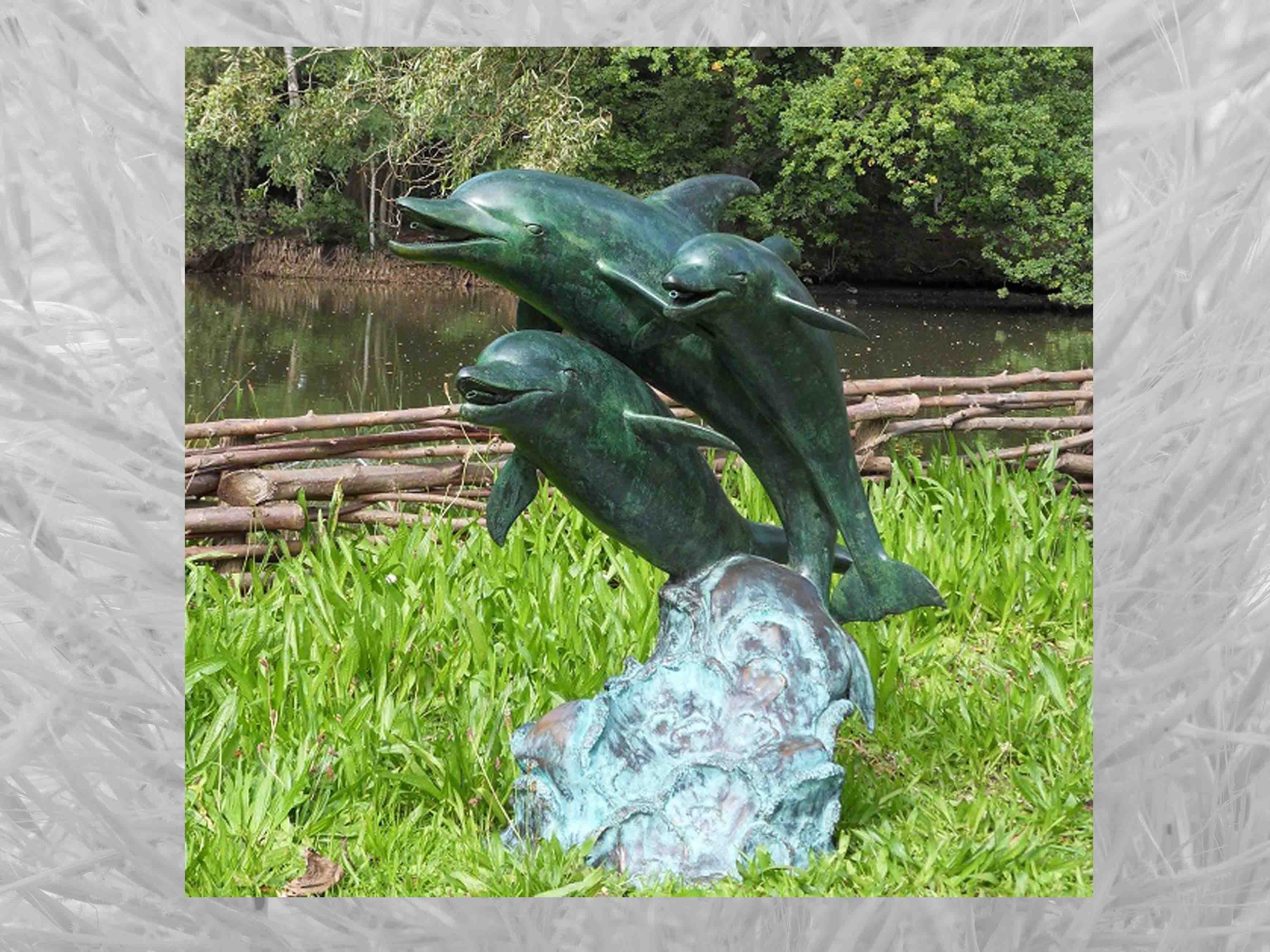 Gartenfigur Bronze Bronze-Skulptur IDYL wasserspeiend, Brunnen Delphine Drei IDYL
