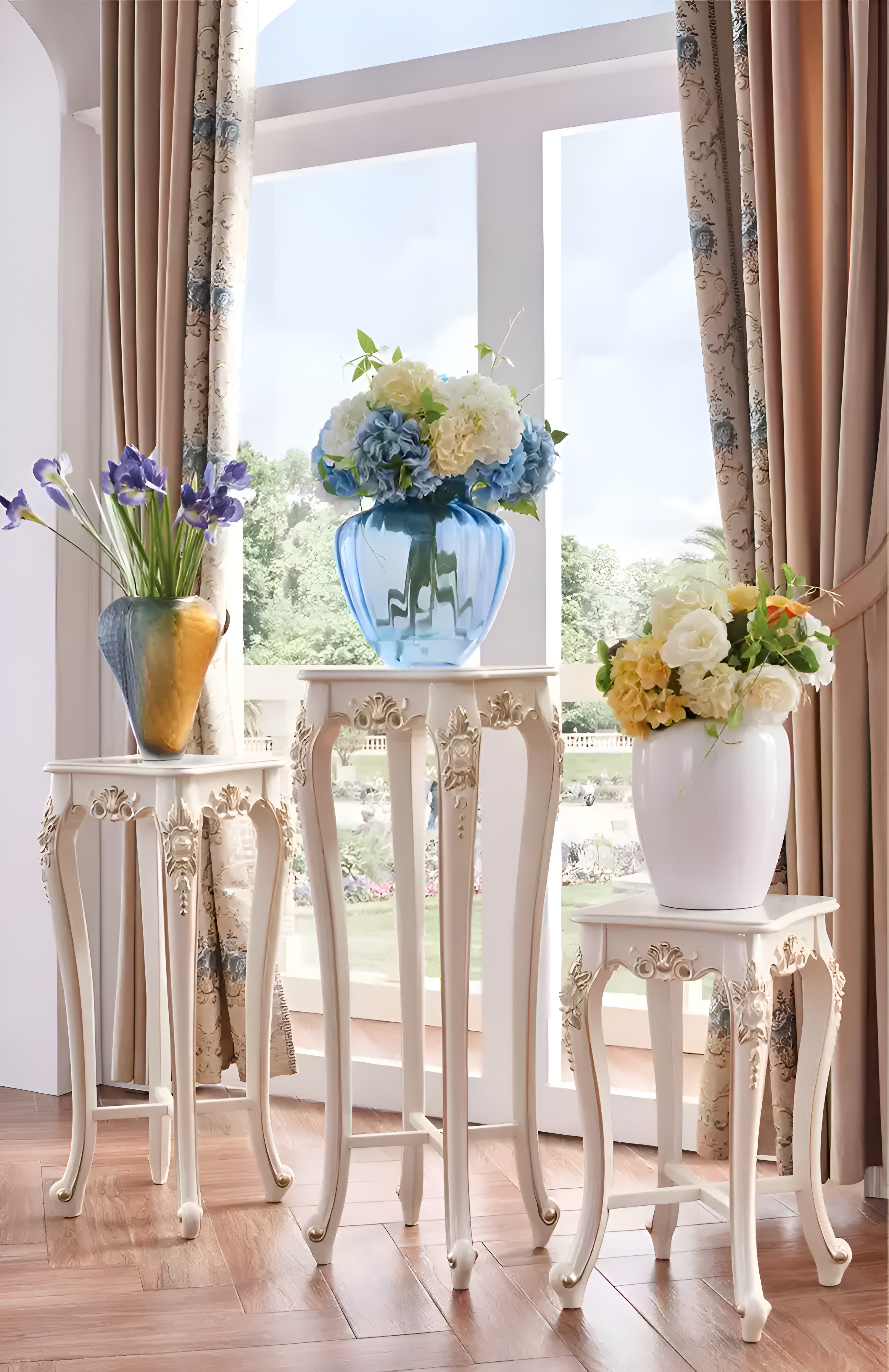 Xlmoebel Blumenständer Eleganter Blumenständer im klassischen Stil aus hochwertigem Material (3 St., 3x Blumenständer), Hergestellt in Europa