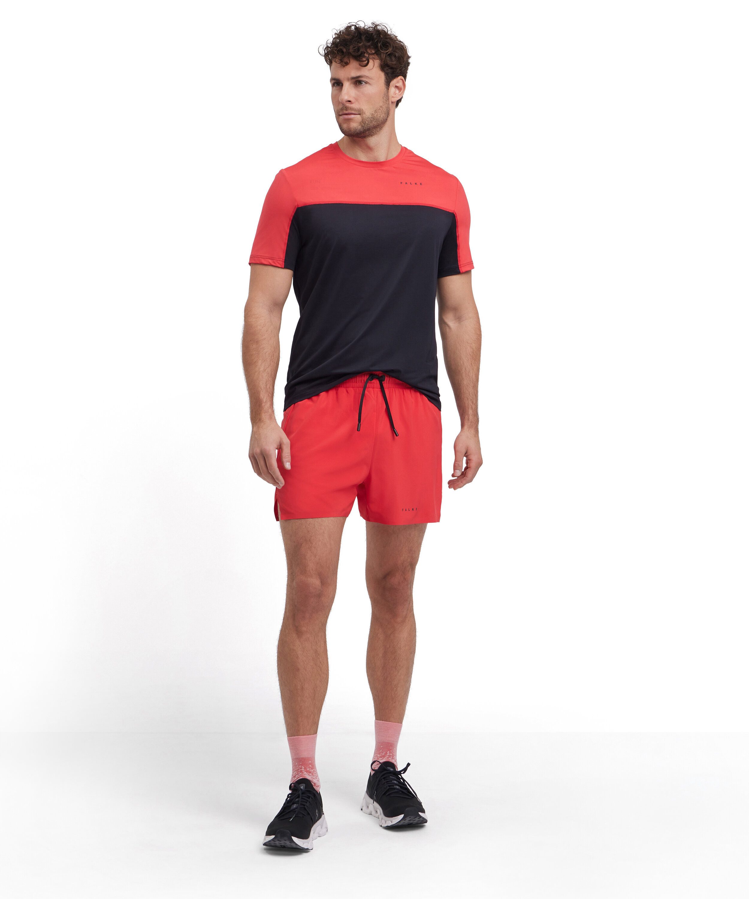 FALKE Laufshorts Shorts mit schneller Rücktrocknung (1-tlg) mit schneller Rücktrocknung