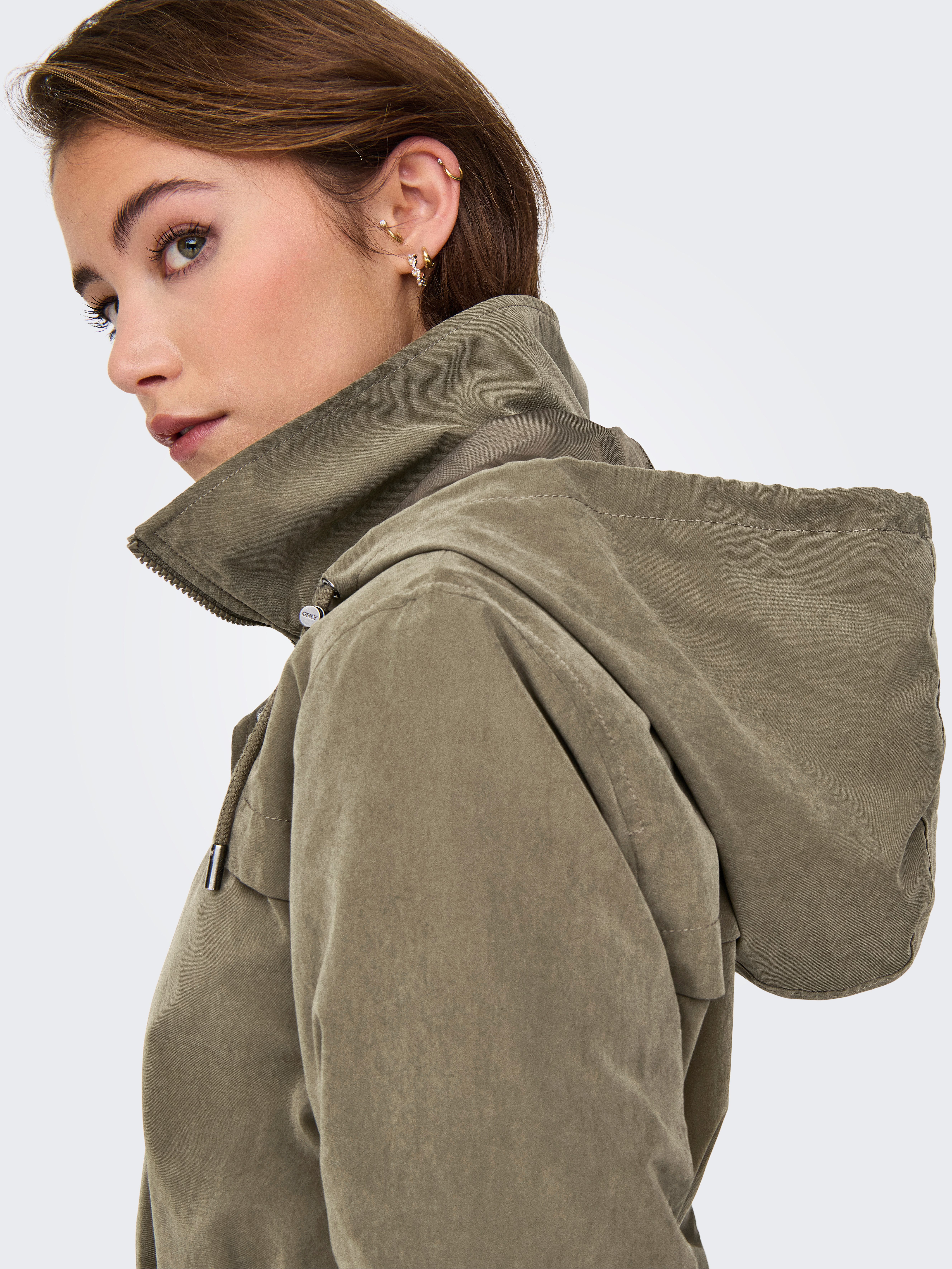 ONLY Parka ONLNEWSTARLINE SPRING JACKET CC OTW mit durchgehendem und verdecktem Reißverschluss